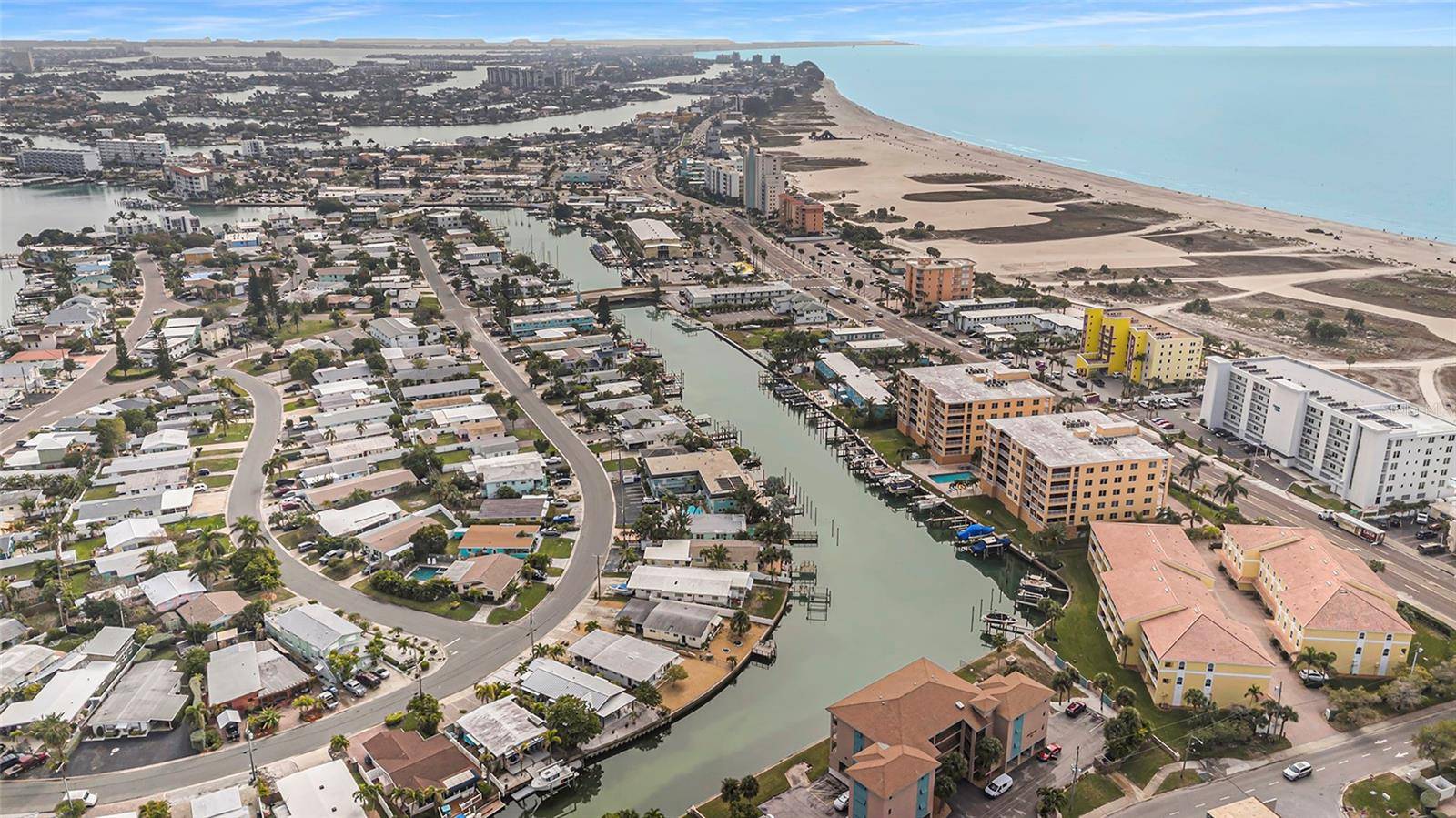 Treasure Island, FL 33706,11525 GULF BLVD #401