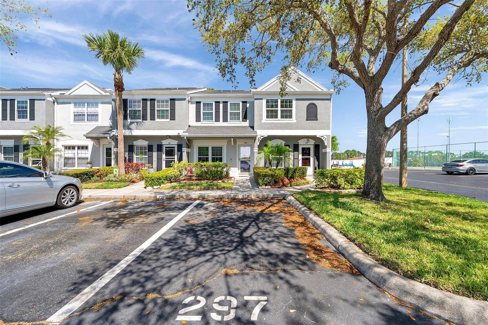 Oldsmar, FL 34677,297 COUNTRYSIDE KEY BLVD