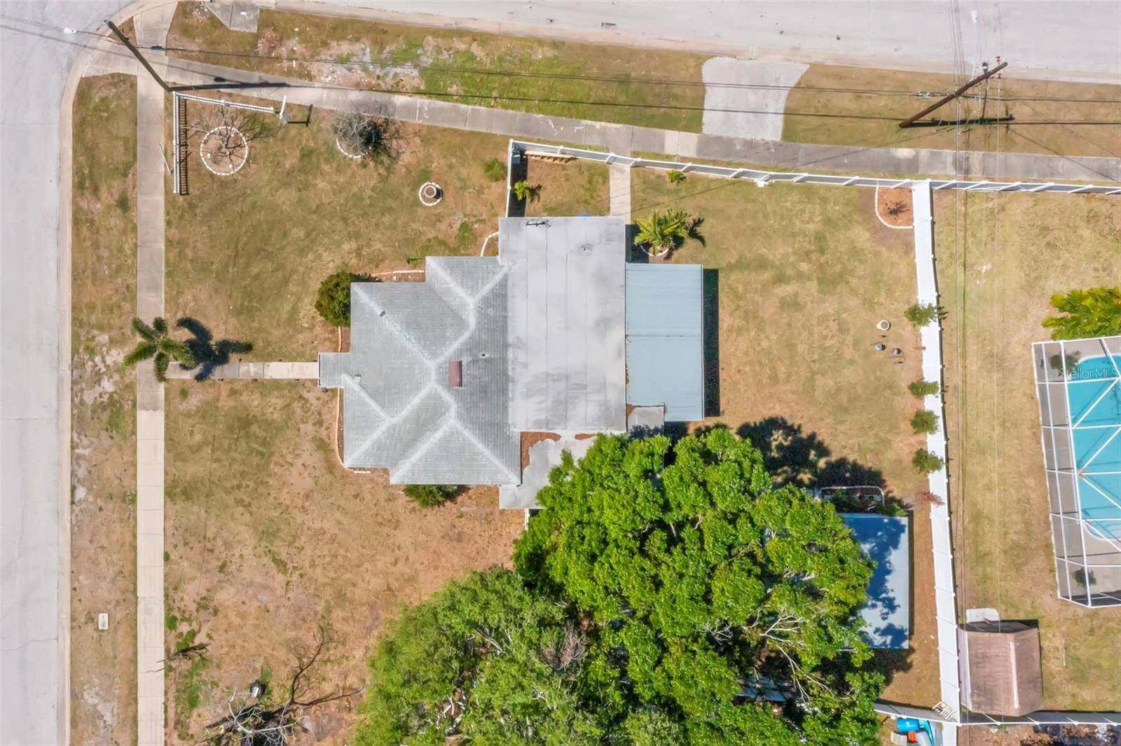 St Petersburg, FL 33703,501 61ST AVE NE