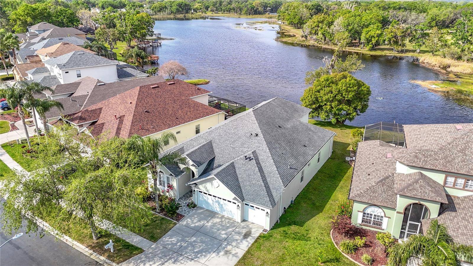 Lutz, FL 33558,2327 SHIRECREST COVE WAY