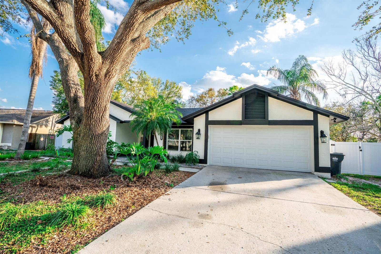 Riverview, FL 33569,12335 YELLOW ROSE CIR