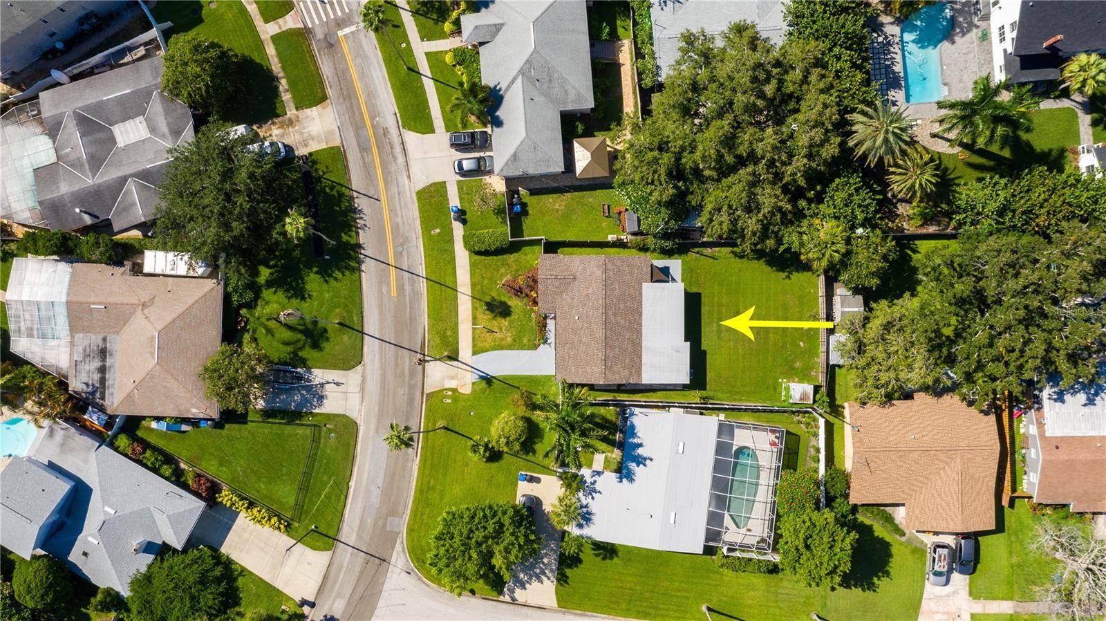 St Petersburg, FL 33703,1836 BAYOU GRANDE BLVD NE