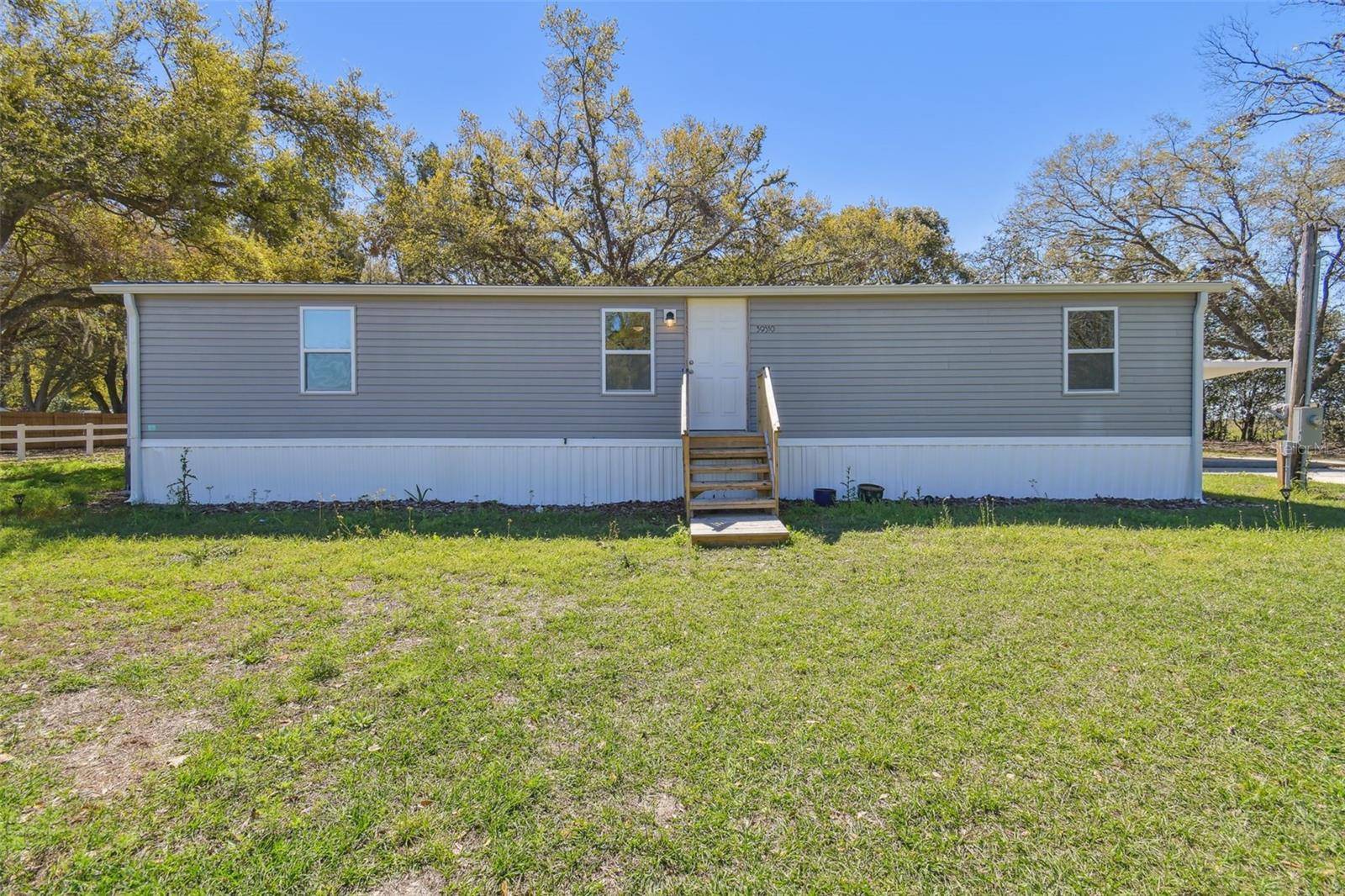 Dade City, FL 33525,39510 SUNBURST DR