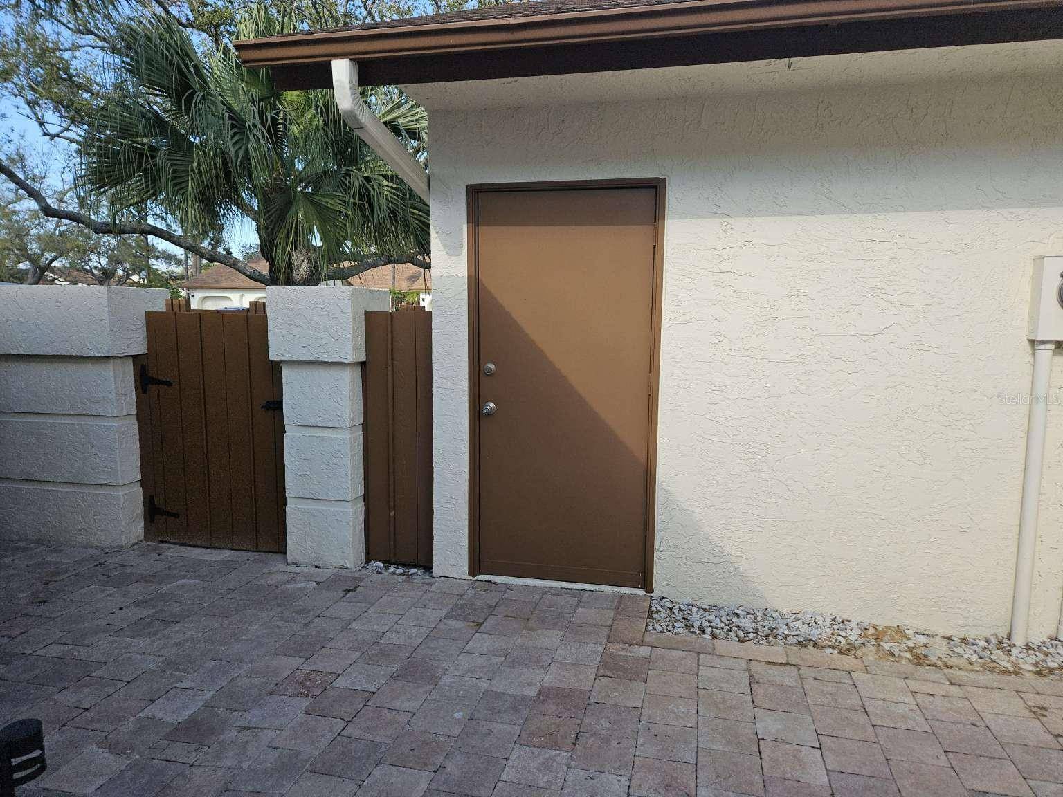 Clearwater, FL 33762,14778 FEATHER COVE RD
