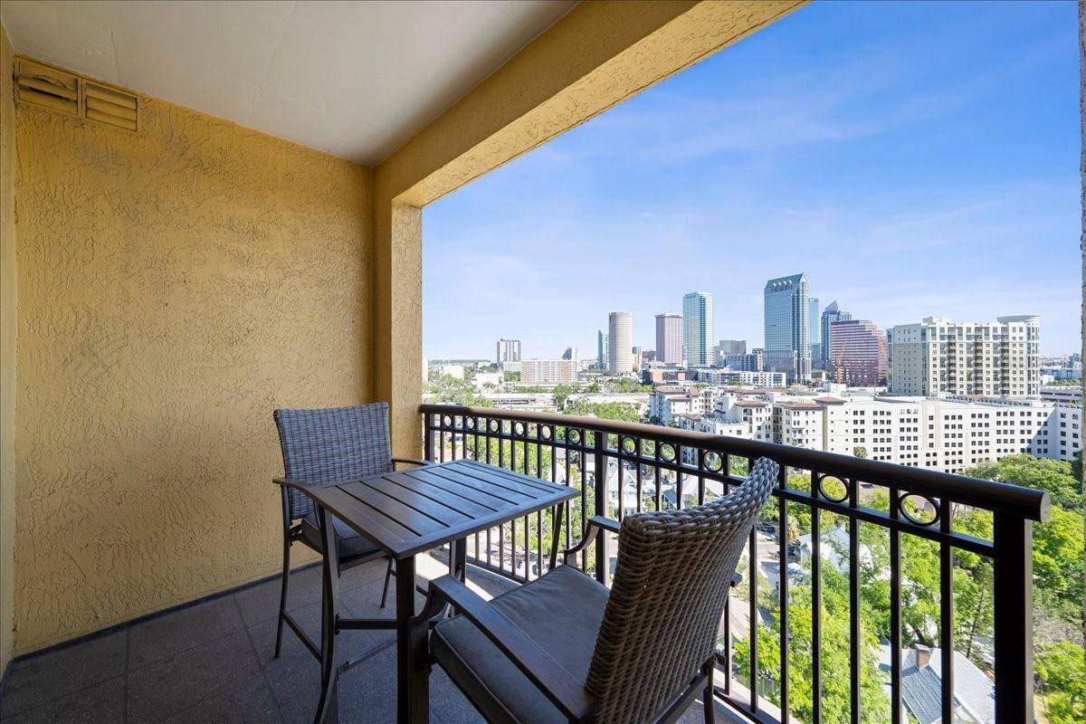 Tampa, FL 33606,345 BAYSHORE BLVD #1502