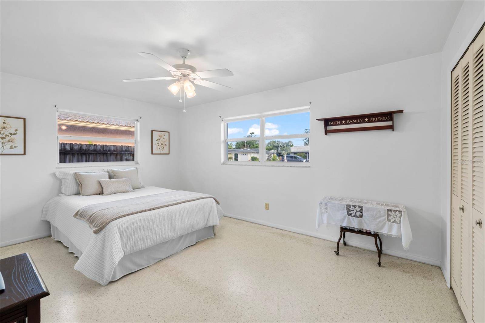 Clearwater, FL 33763,2125 GREENBRIAR BLVD