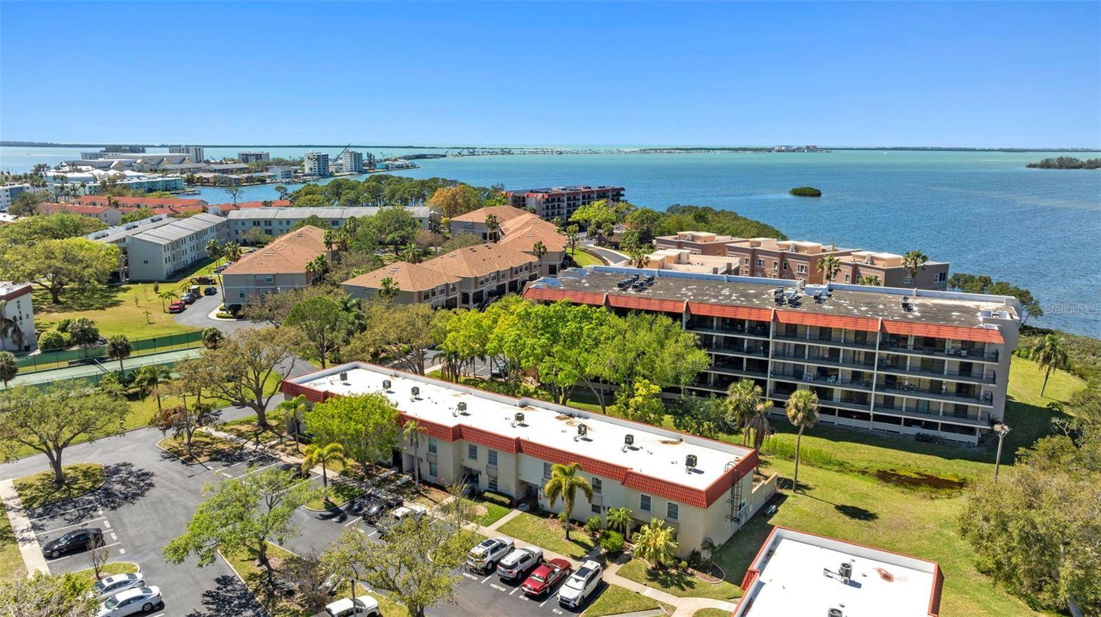 Dunedin, FL 34698,2700 BAYSHORE BLVD #512