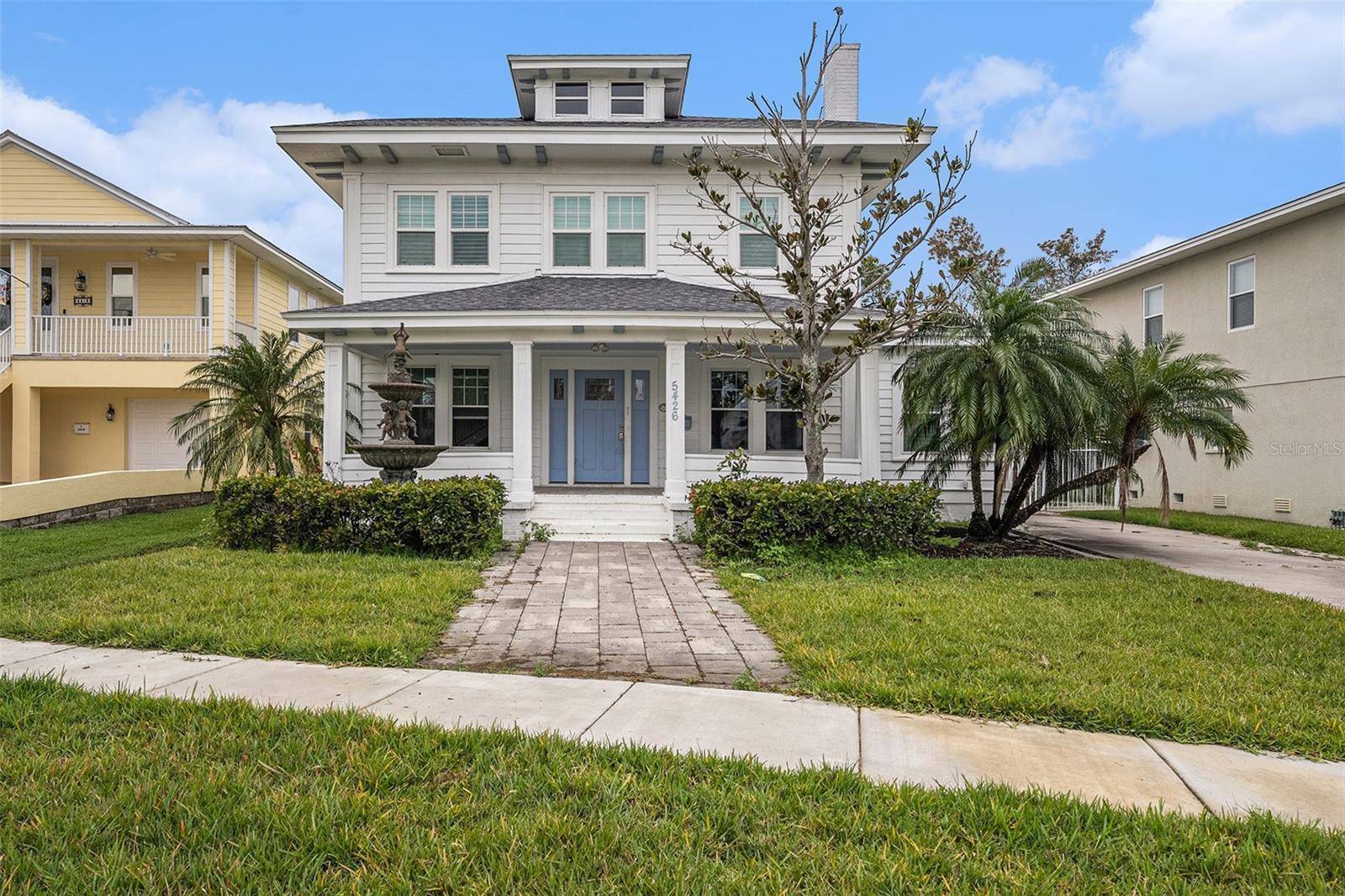 St Petersburg, FL 33703,5426 VENETIAN BLVD NE