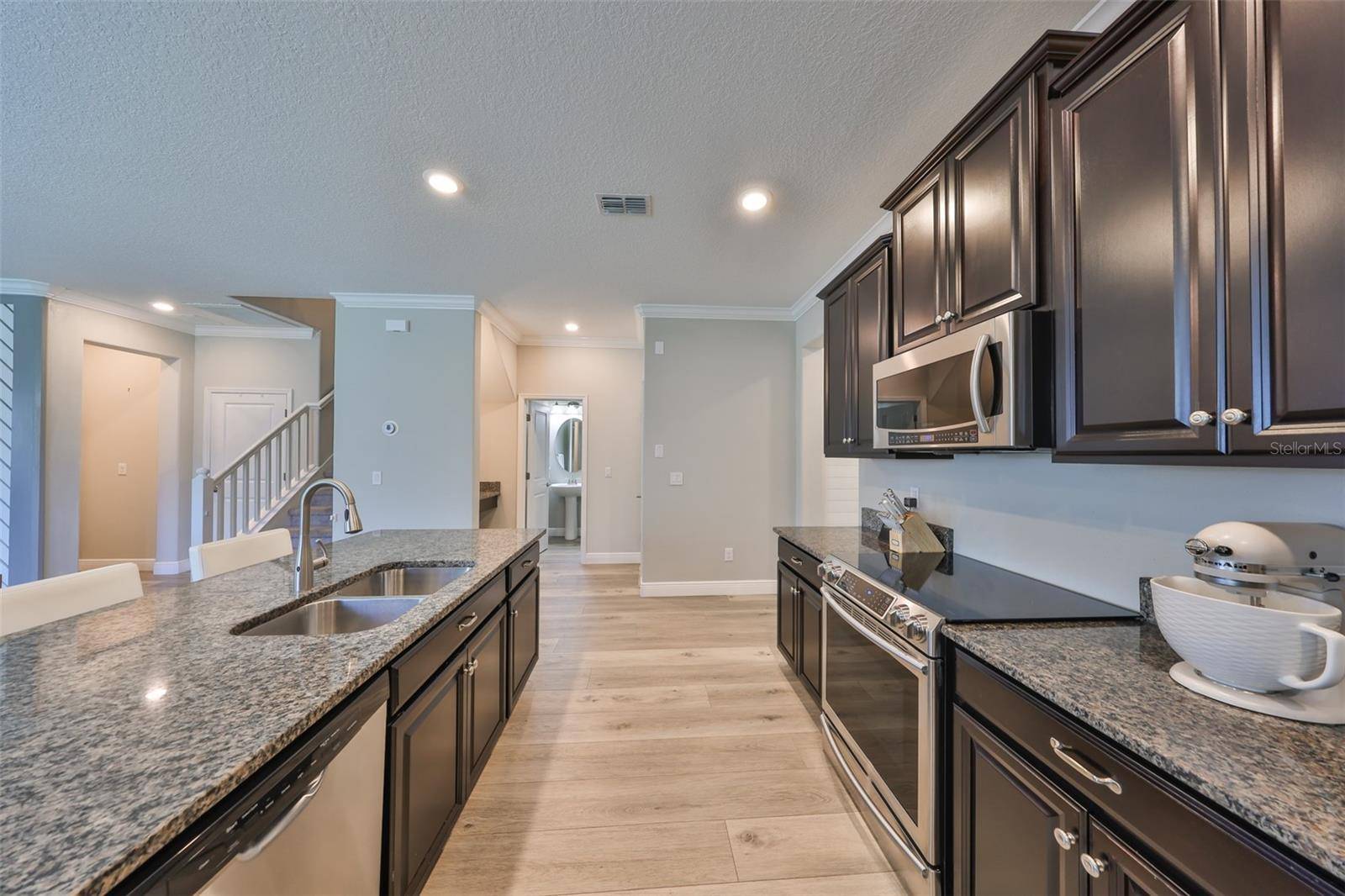 Ruskin, FL 33573,10072 SAGE CREEK DR