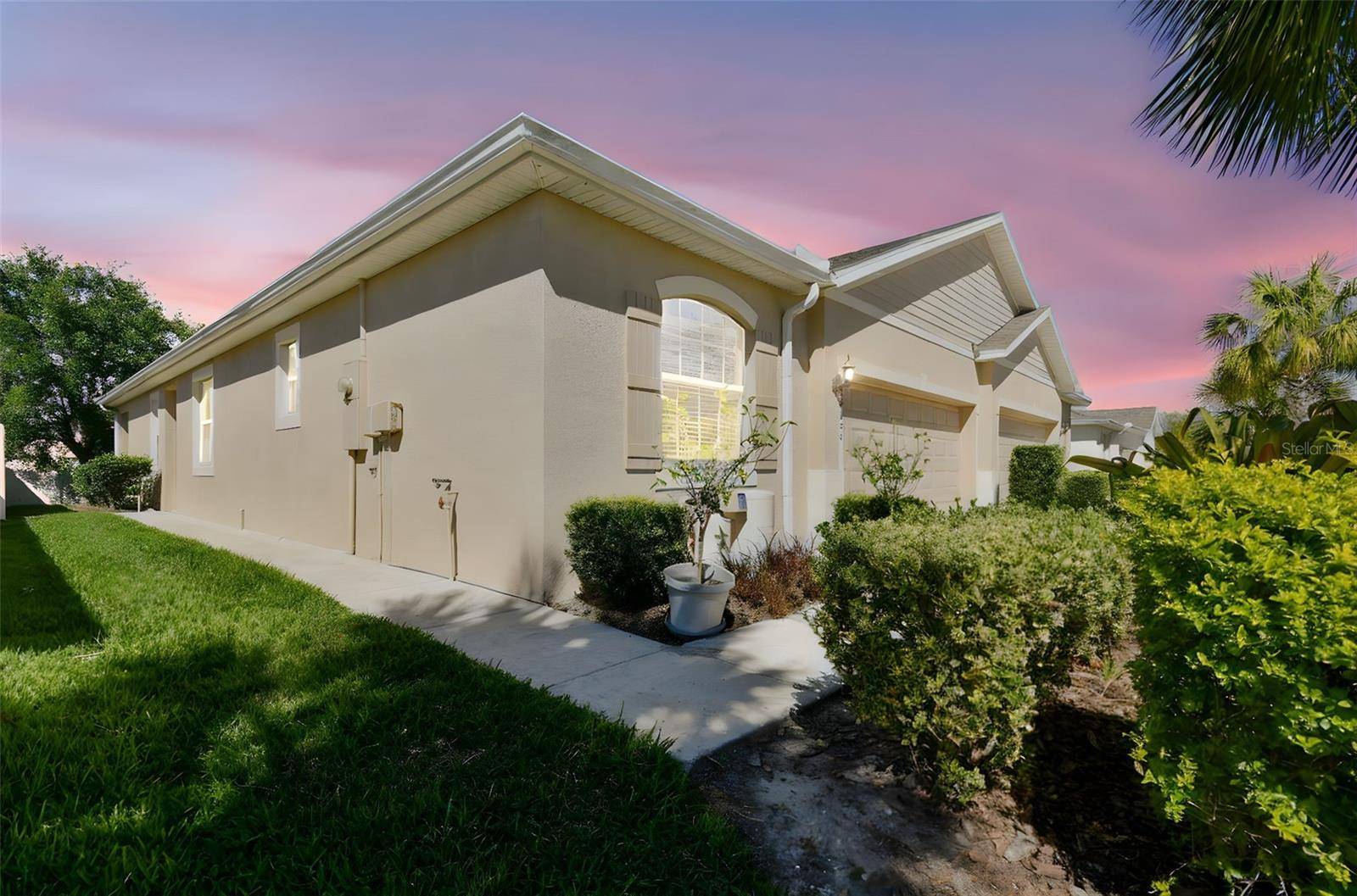Wesley Chapel, FL 33545,32853 WOODTHRUSH WAY