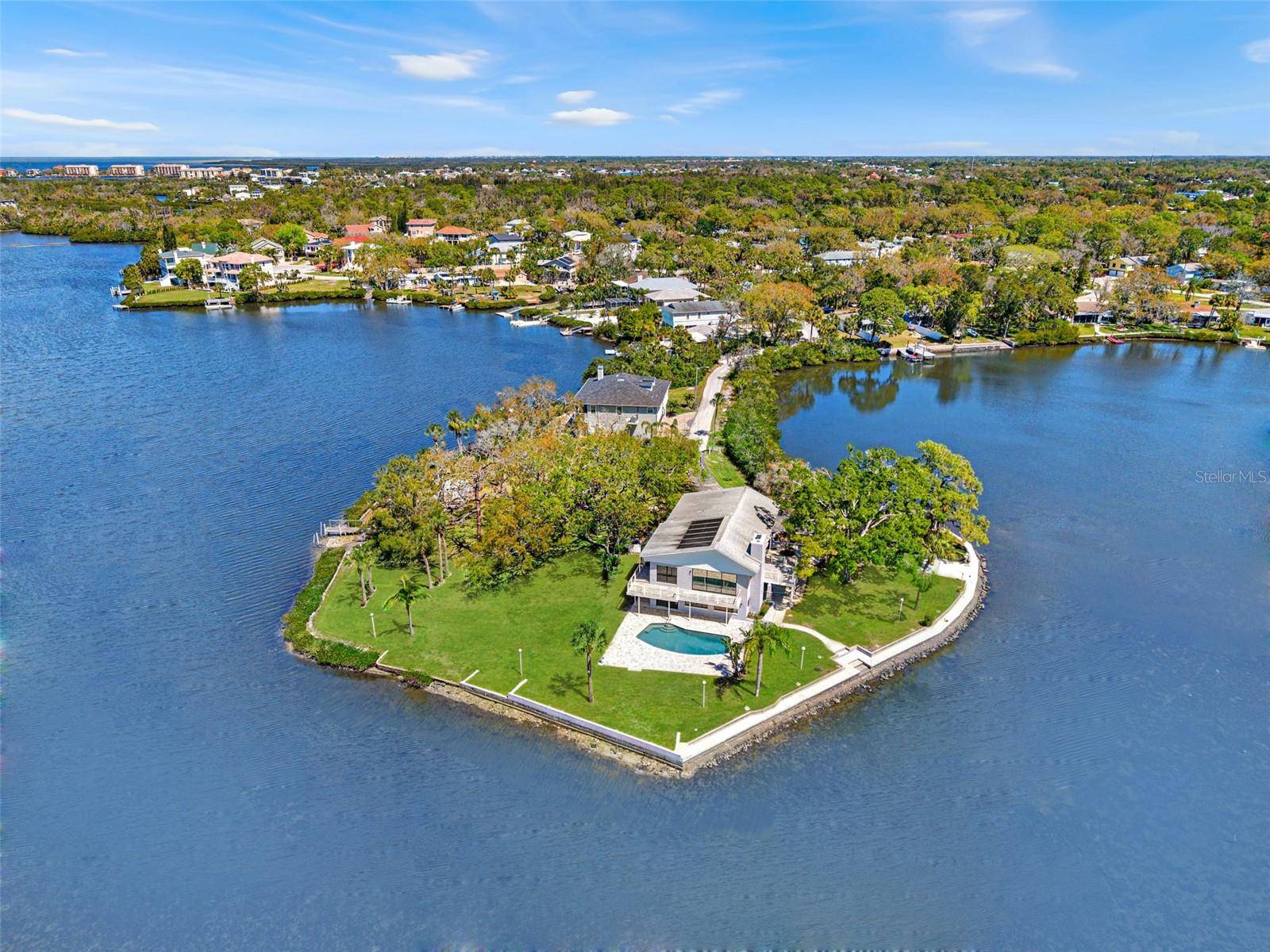 New Port Richey, FL 34652,7049 PENINSULAR DR