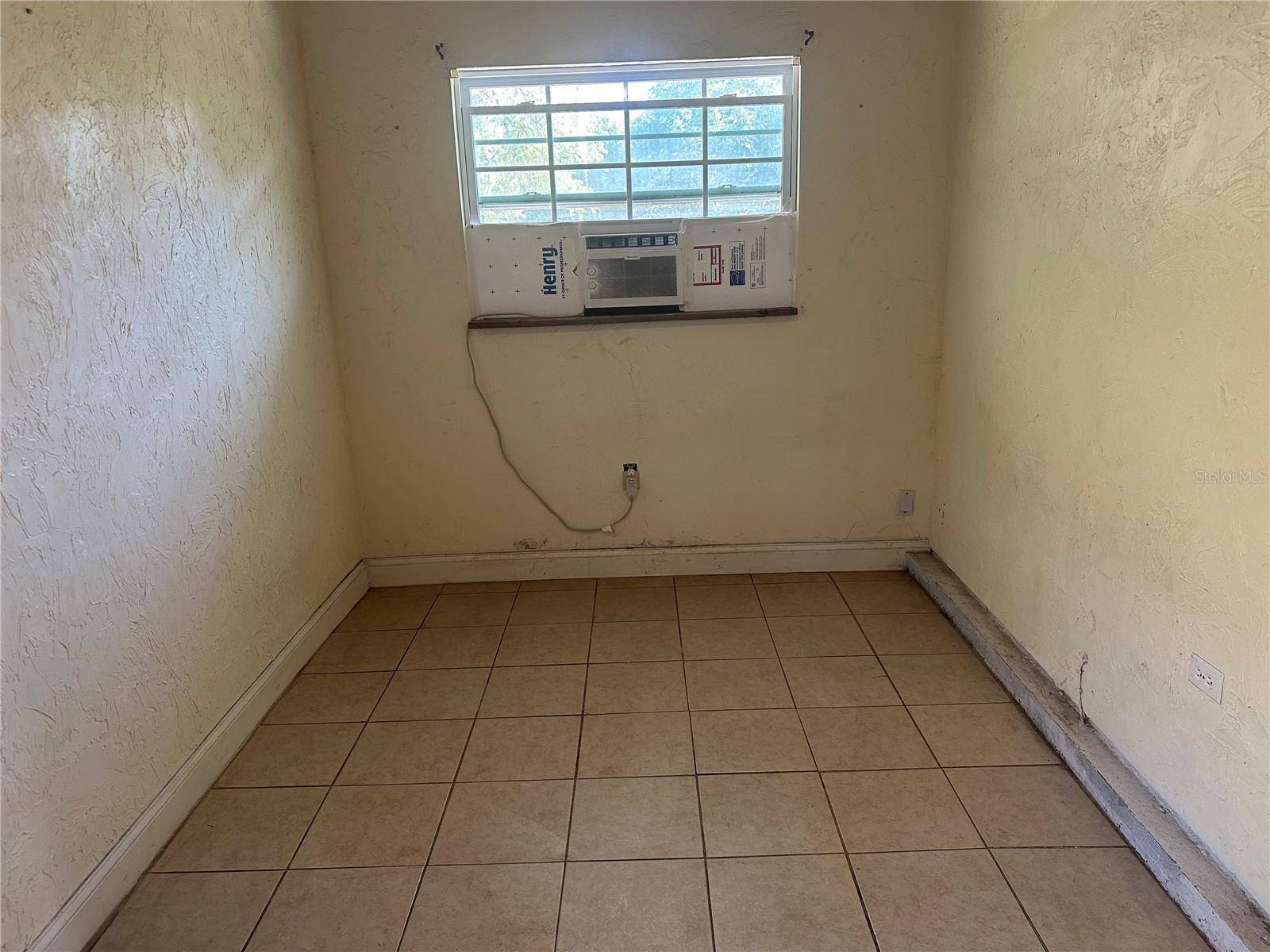 Lake Placid, FL 33852,306 NICHELE BLVD