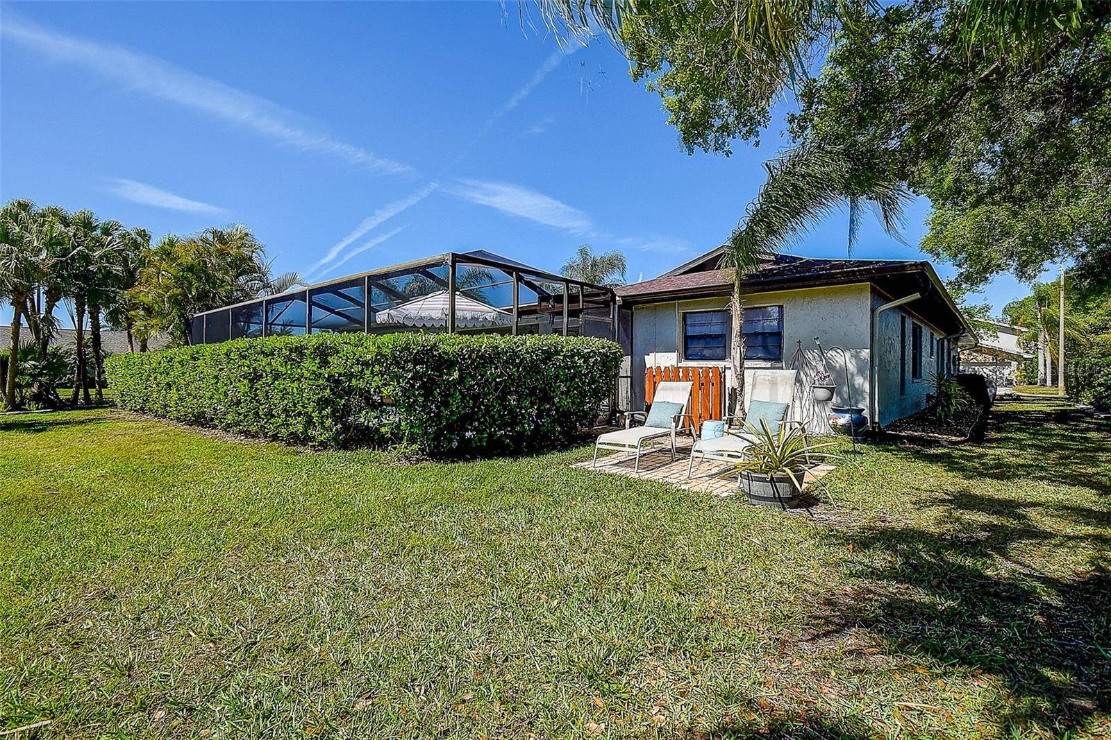 Oldsmar, FL 34677,10 ARBOR LN