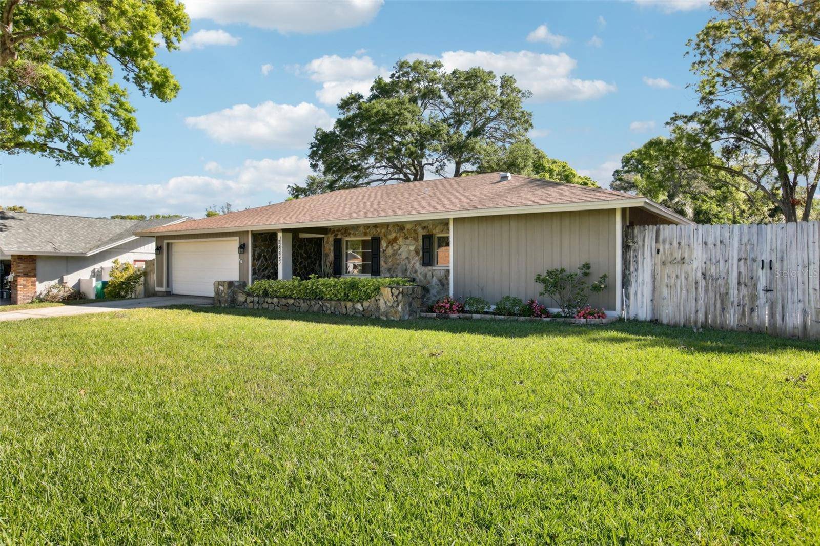 Palm Harbor, FL 34683,2853 ENISGROVE DR