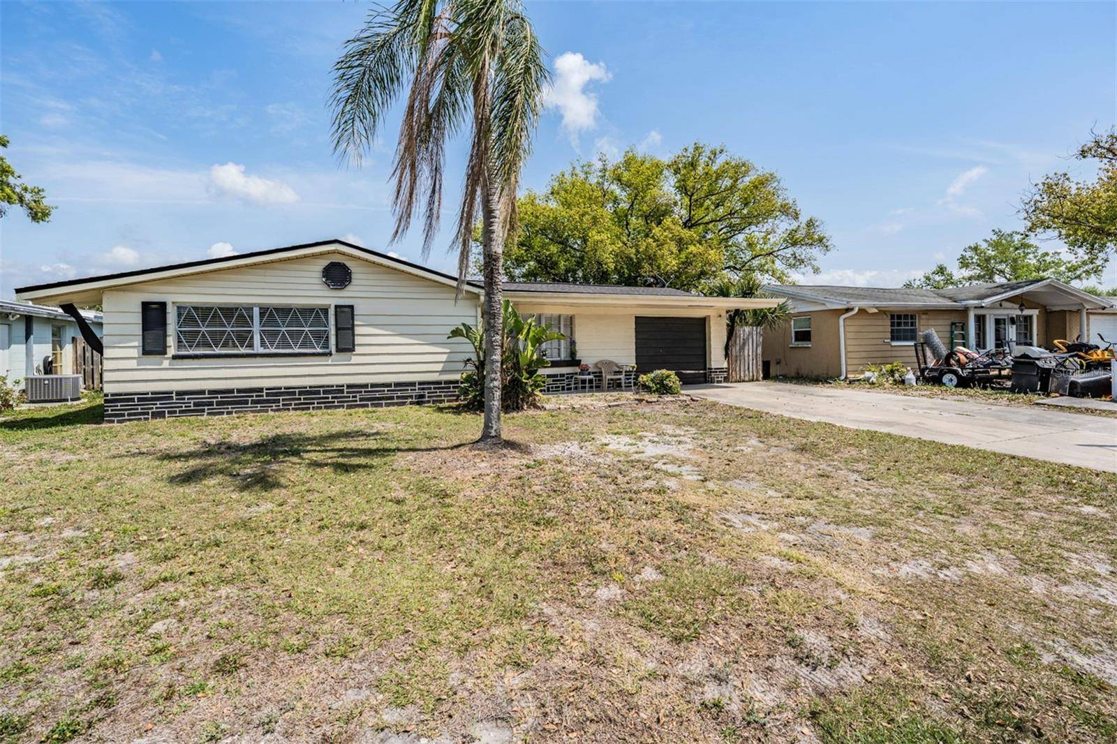 Holiday, FL 34691,3340 COLUMBUS DR