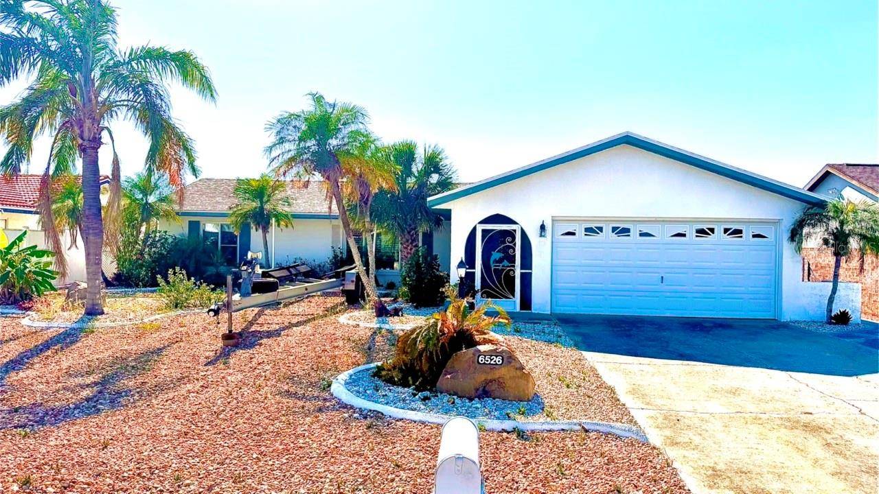 Apollo Beach, FL 33572,6526 SENEGAL PALM WAY