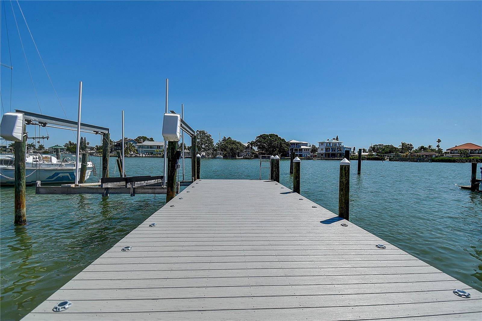 Madeira Beach, FL 33708,14043 E PARSLEY DR