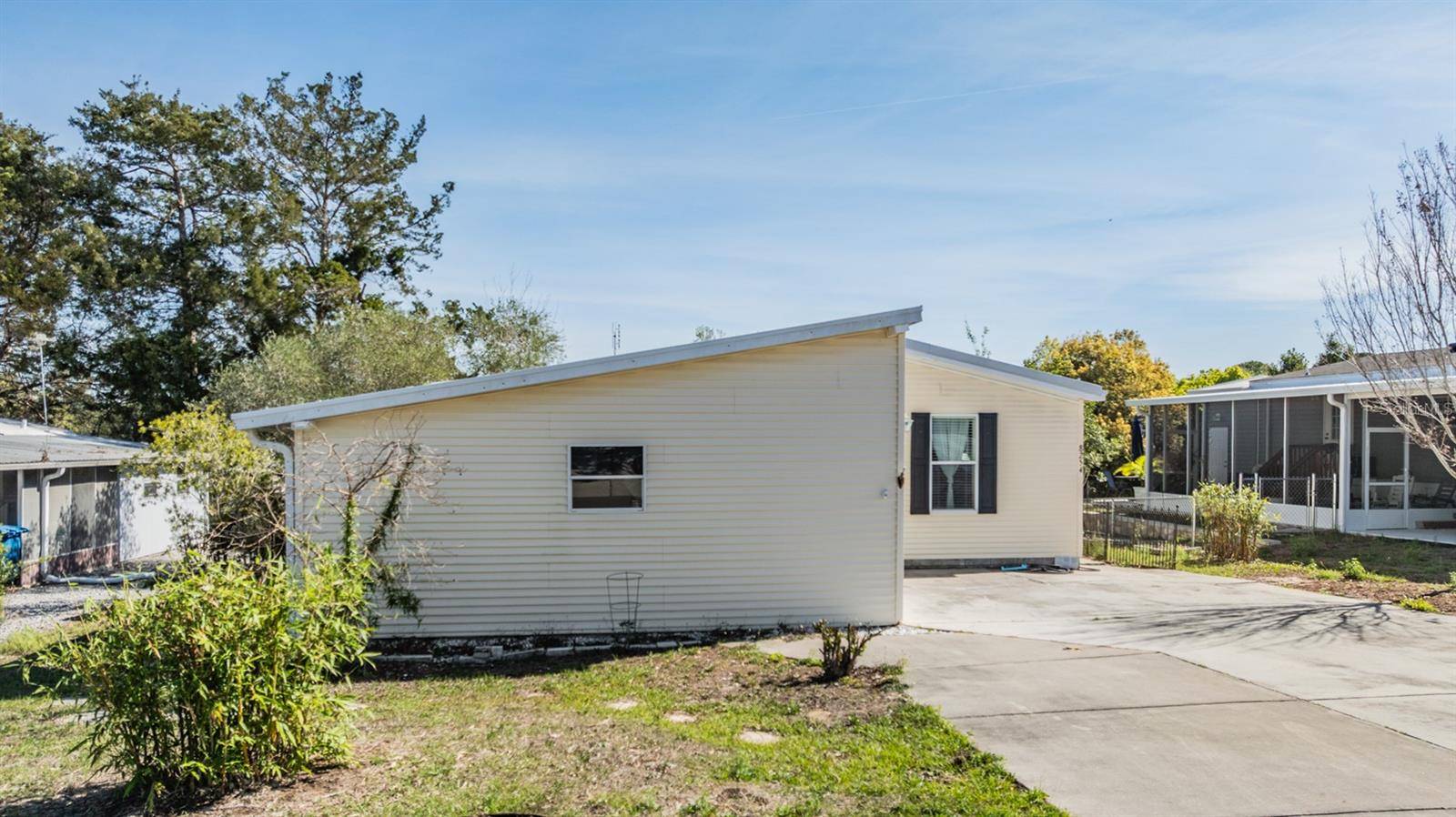 Brooksville, FL 34613,8254 WEATHERFORD AVE