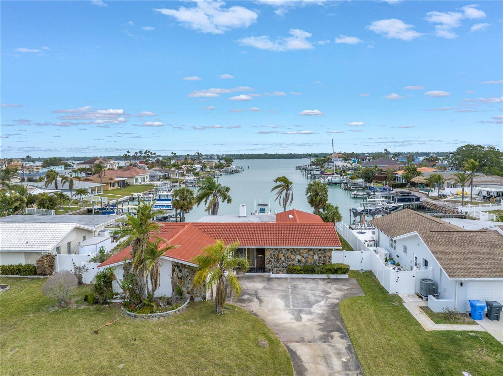 Treasure Island, FL 33706,11755 7TH ST E