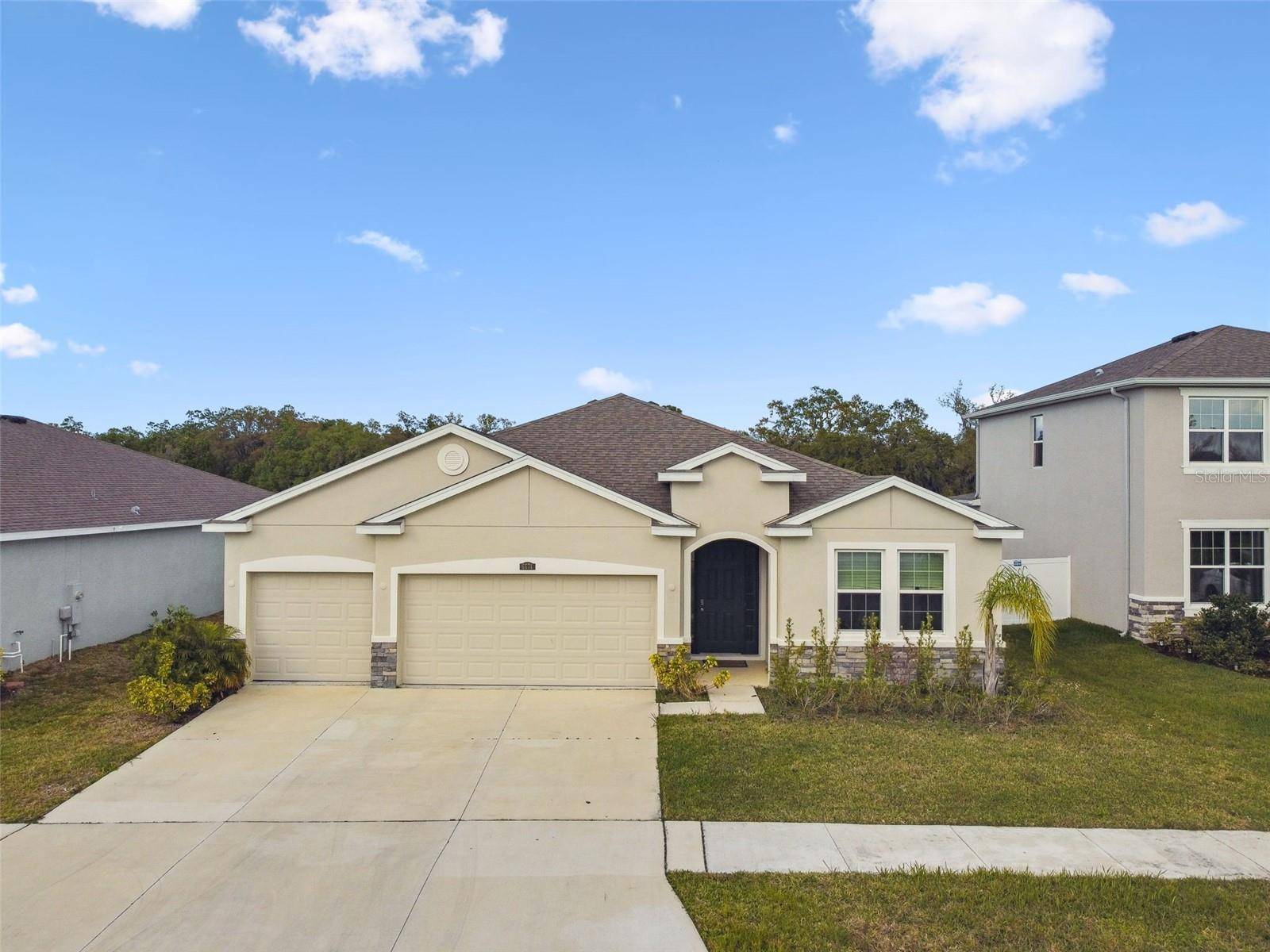 Zephyrhills, FL 33541,6674 COBBLE BLISS ST