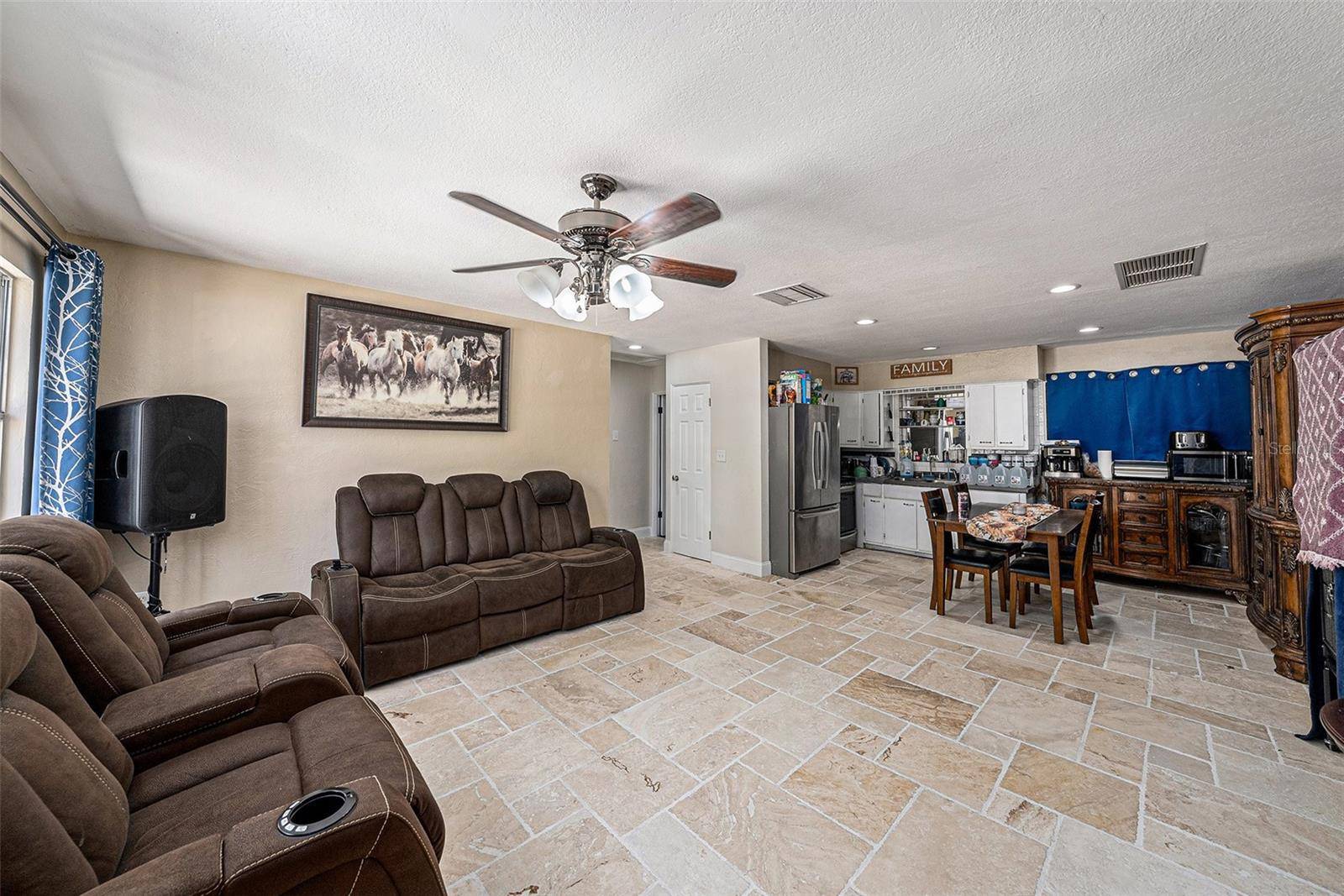 Pinellas Park, FL 33781,8410 56TH ST N