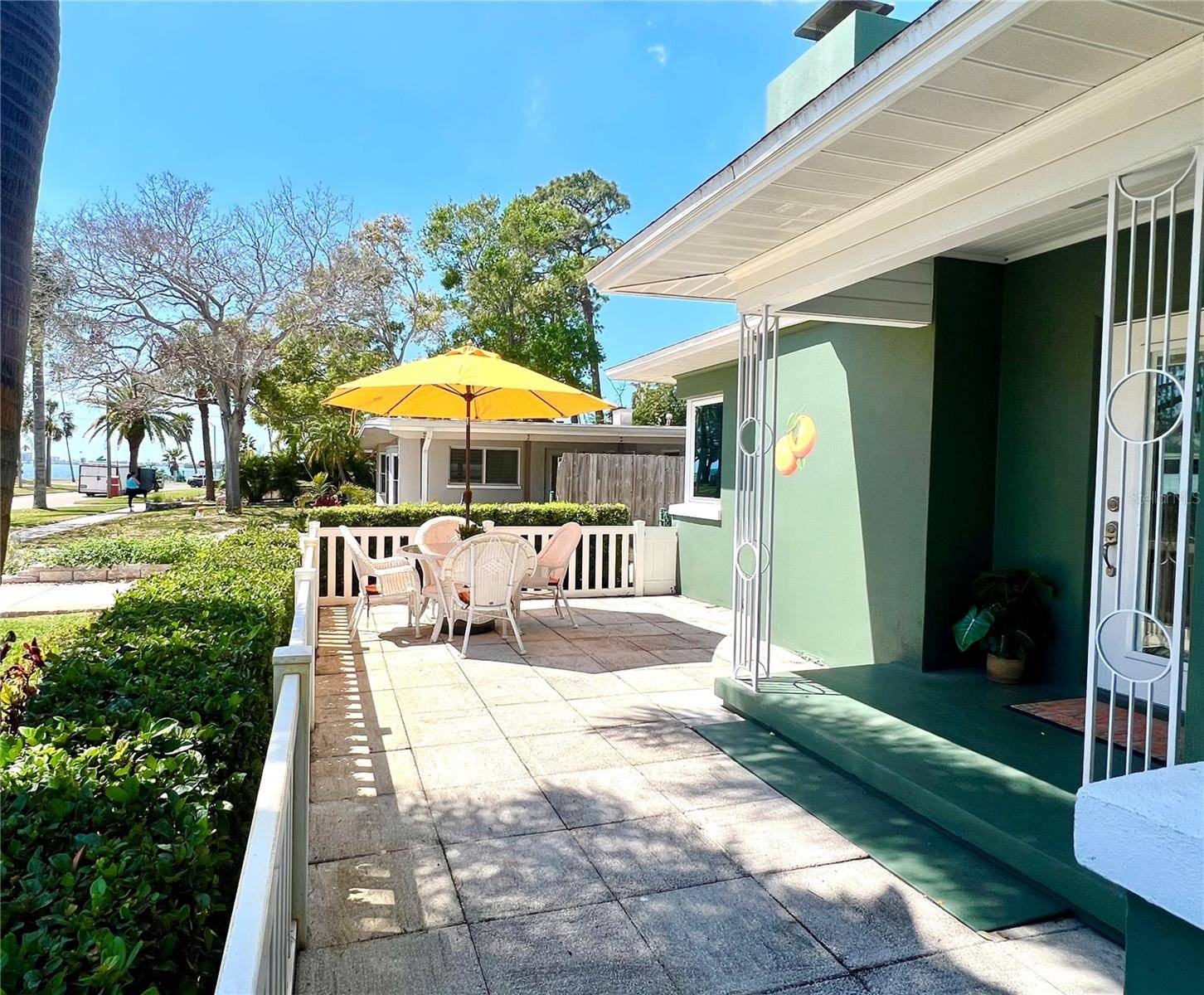 Dunedin, FL 34698,126 ORANGEWOOD DR