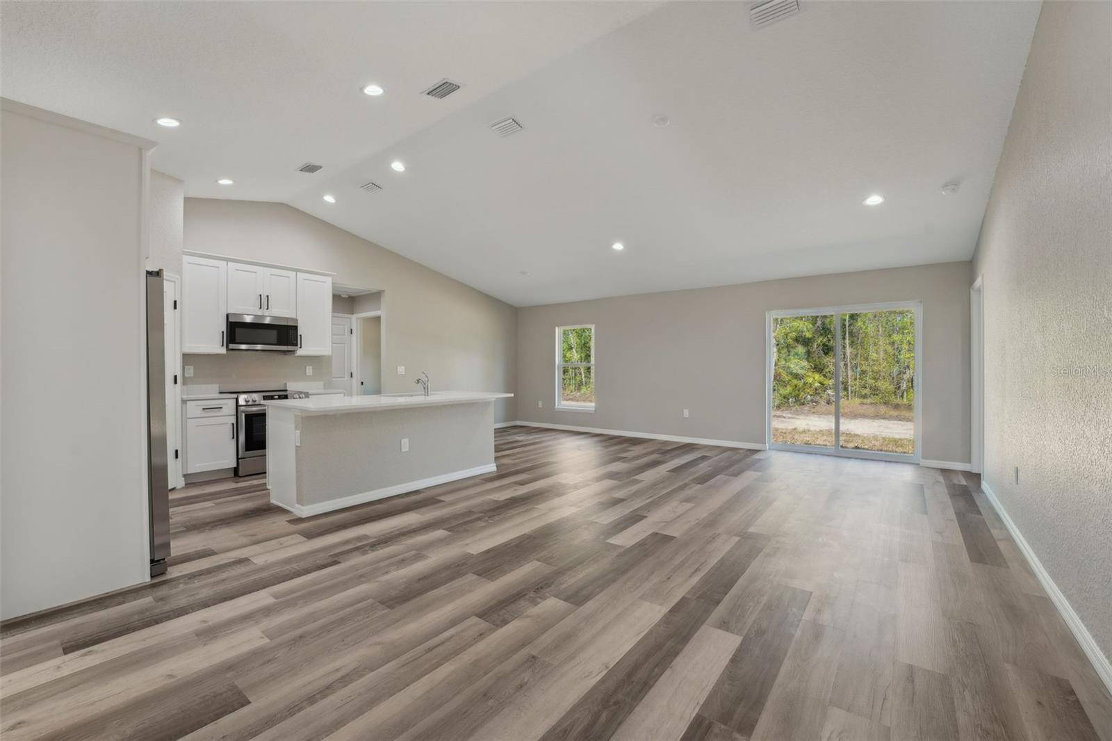 Weeki Wachee, FL 34614,15409 COOT RD