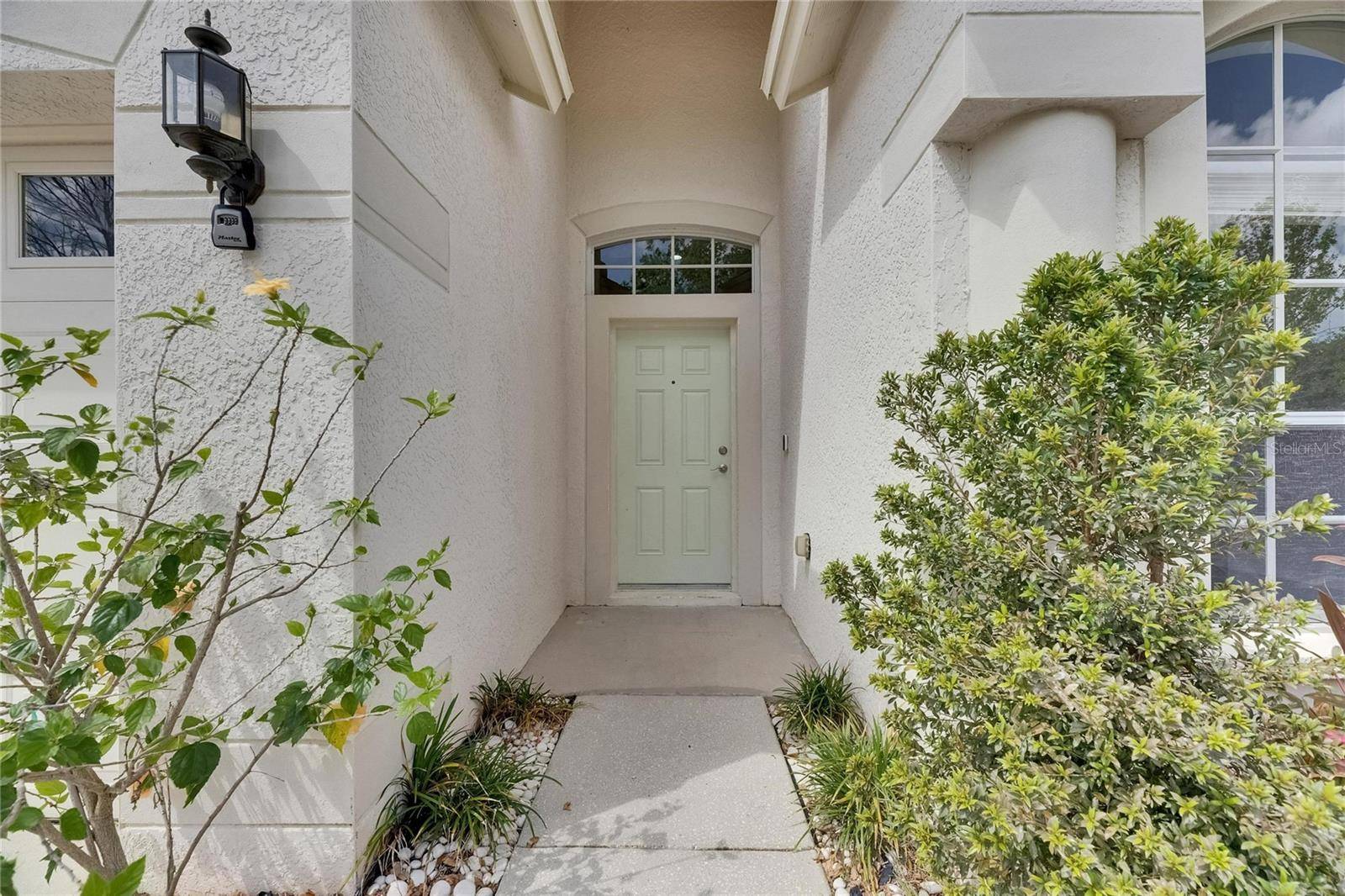 Wesley Chapel, FL 33545,6803 RUNNER OAK DR