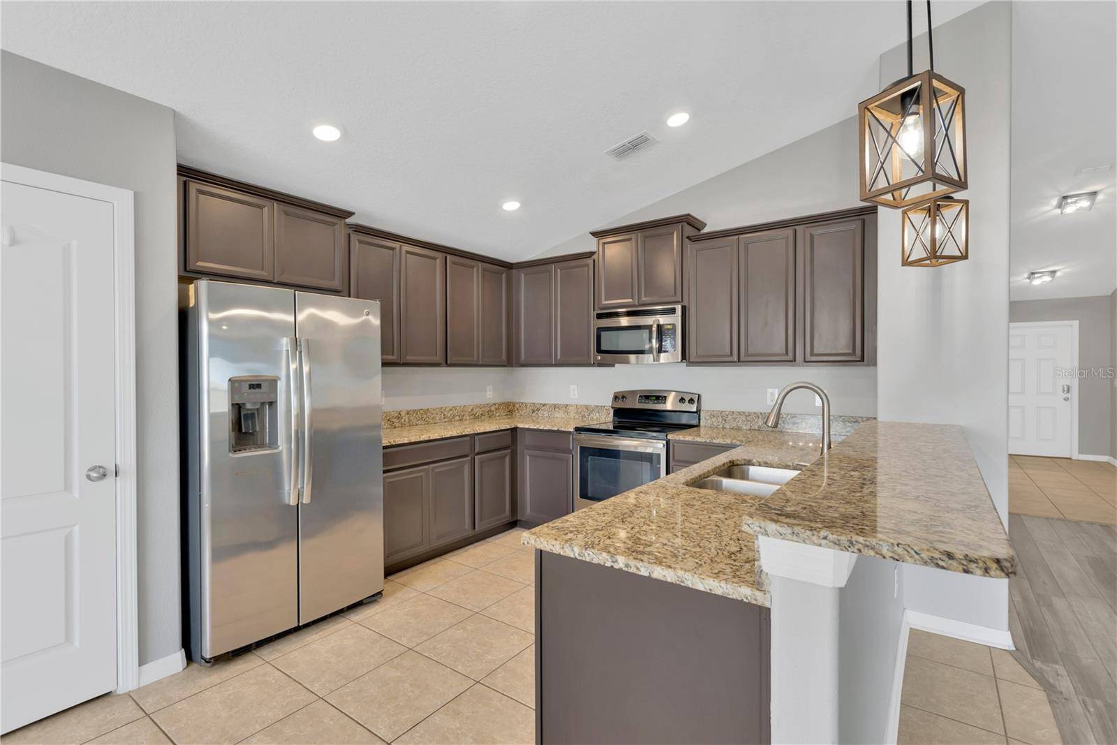 Ruskin, FL 33573,8529 HUNTERS FORK LOOP