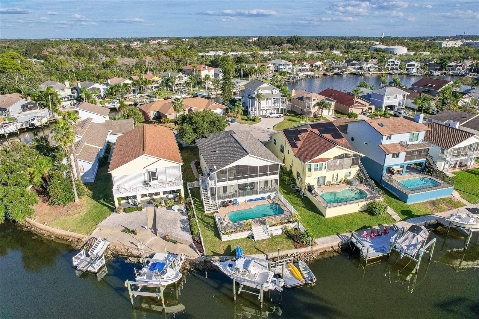 New Port Richey, FL 34652,6311 BAYSIDE DR