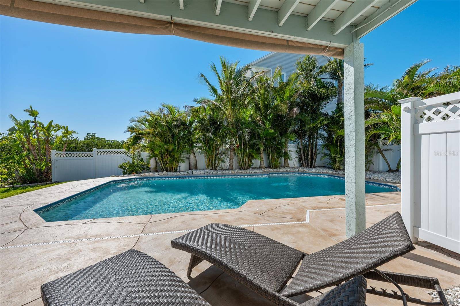 Seminole, FL 33776,13936 HARBOR VIEW DR