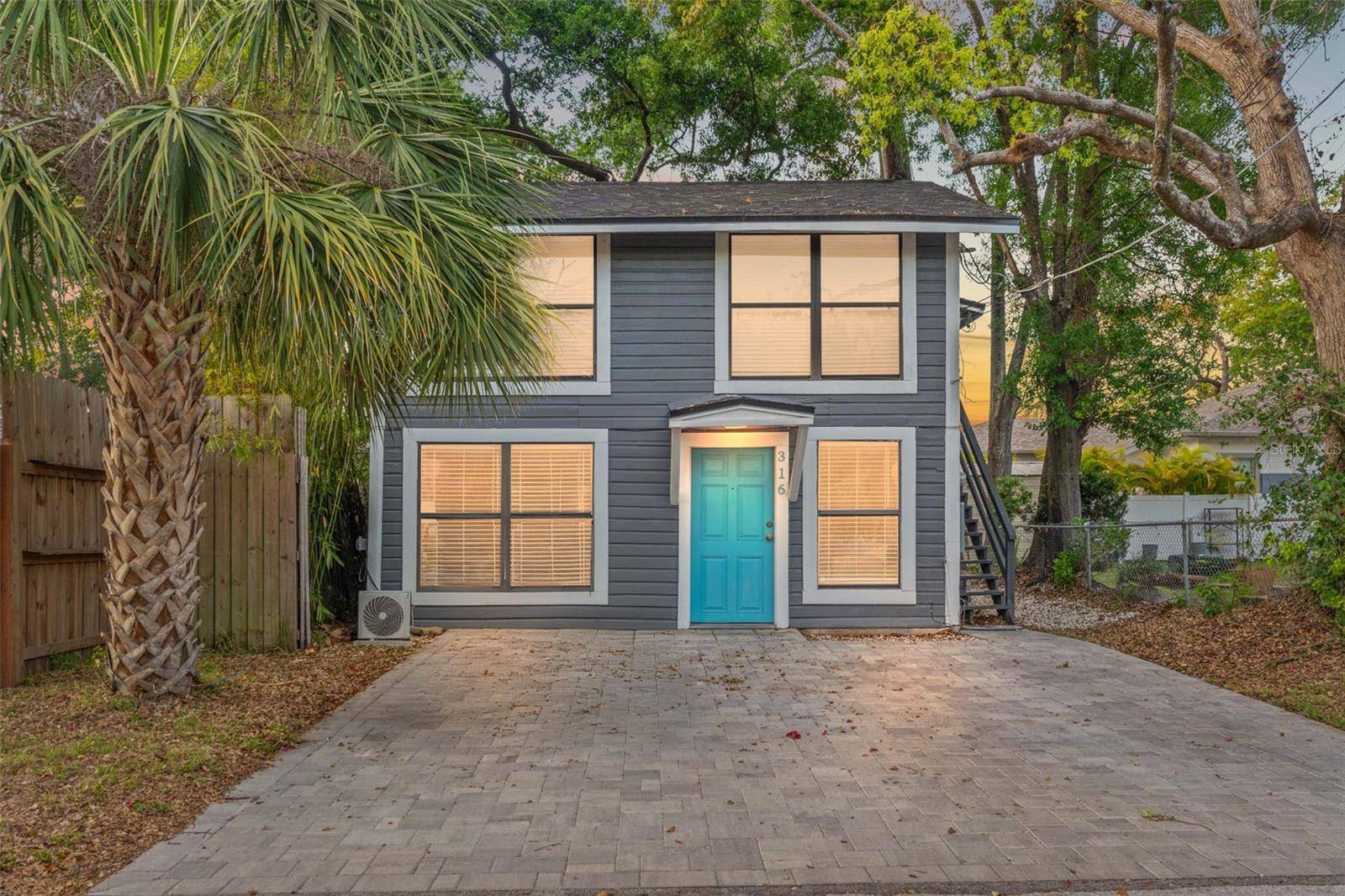 Tampa, FL 33604,316 E FORD ST
