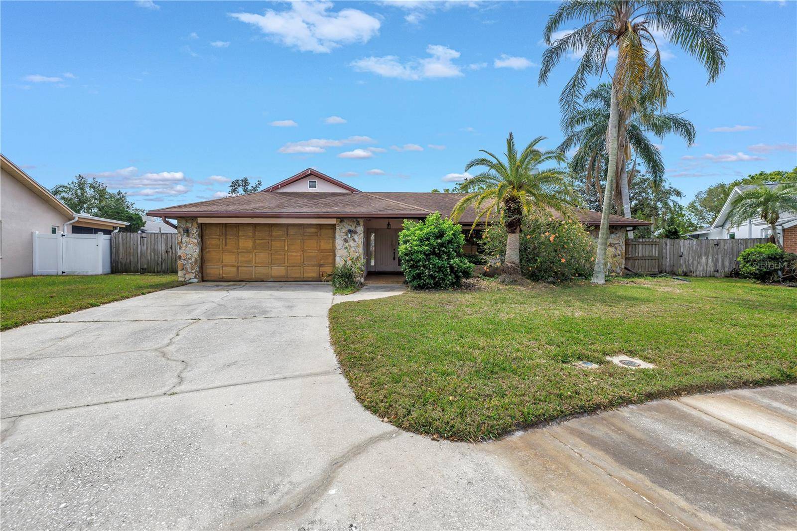 Seminole, FL 33777,8020 CRANBROOK CT