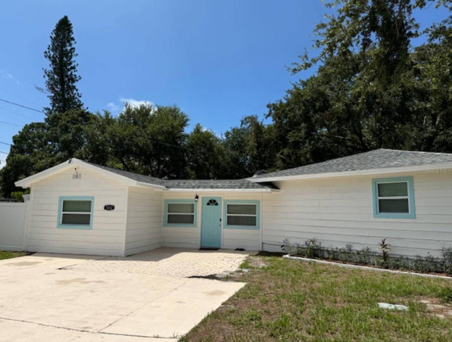 St Petersburg, FL 33710,7202 8TH AVE N