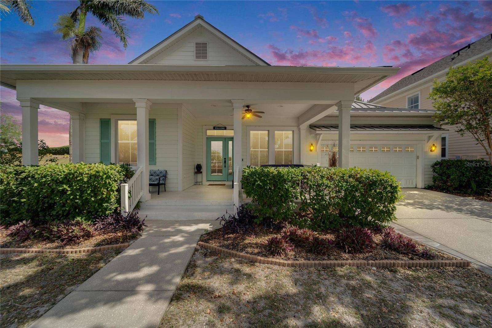 Apollo Beach, FL 33572,308 MANNS HARBOR DR