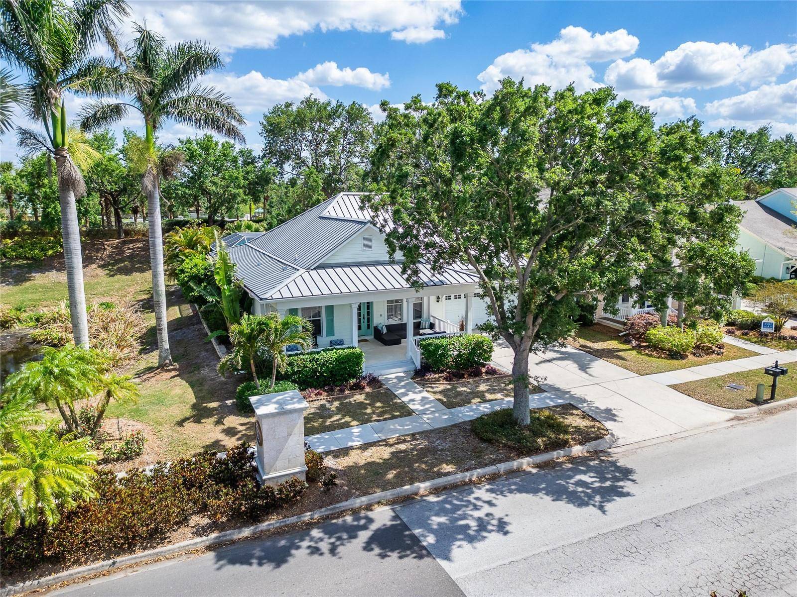 Apollo Beach, FL 33572,308 MANNS HARBOR DR