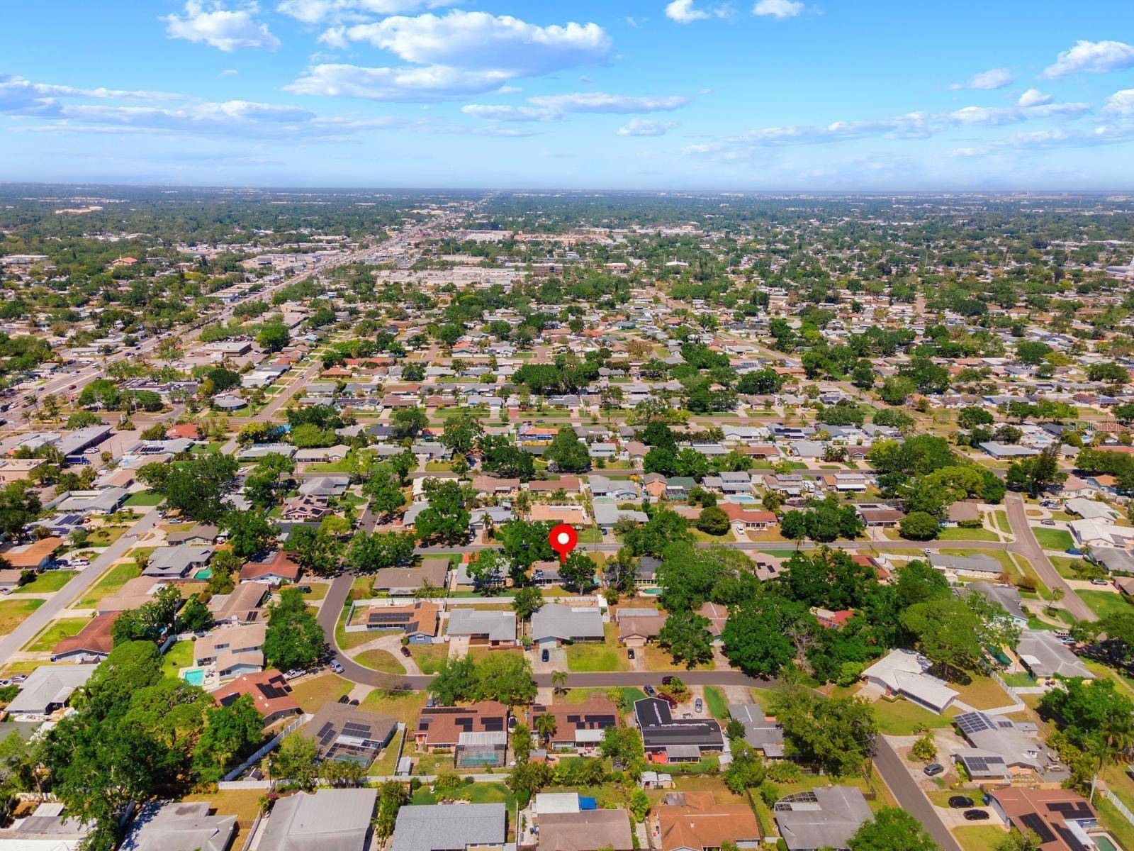 St Petersburg, FL 33710,6470 28TH TER N