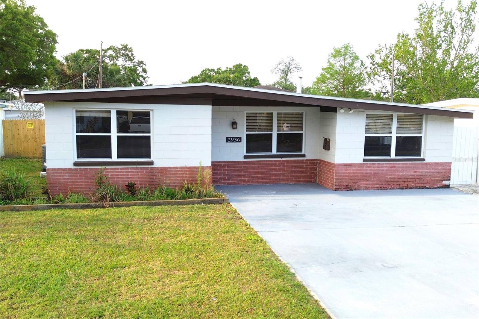 St Petersburg, FL 33714,2936 39TH AVE N