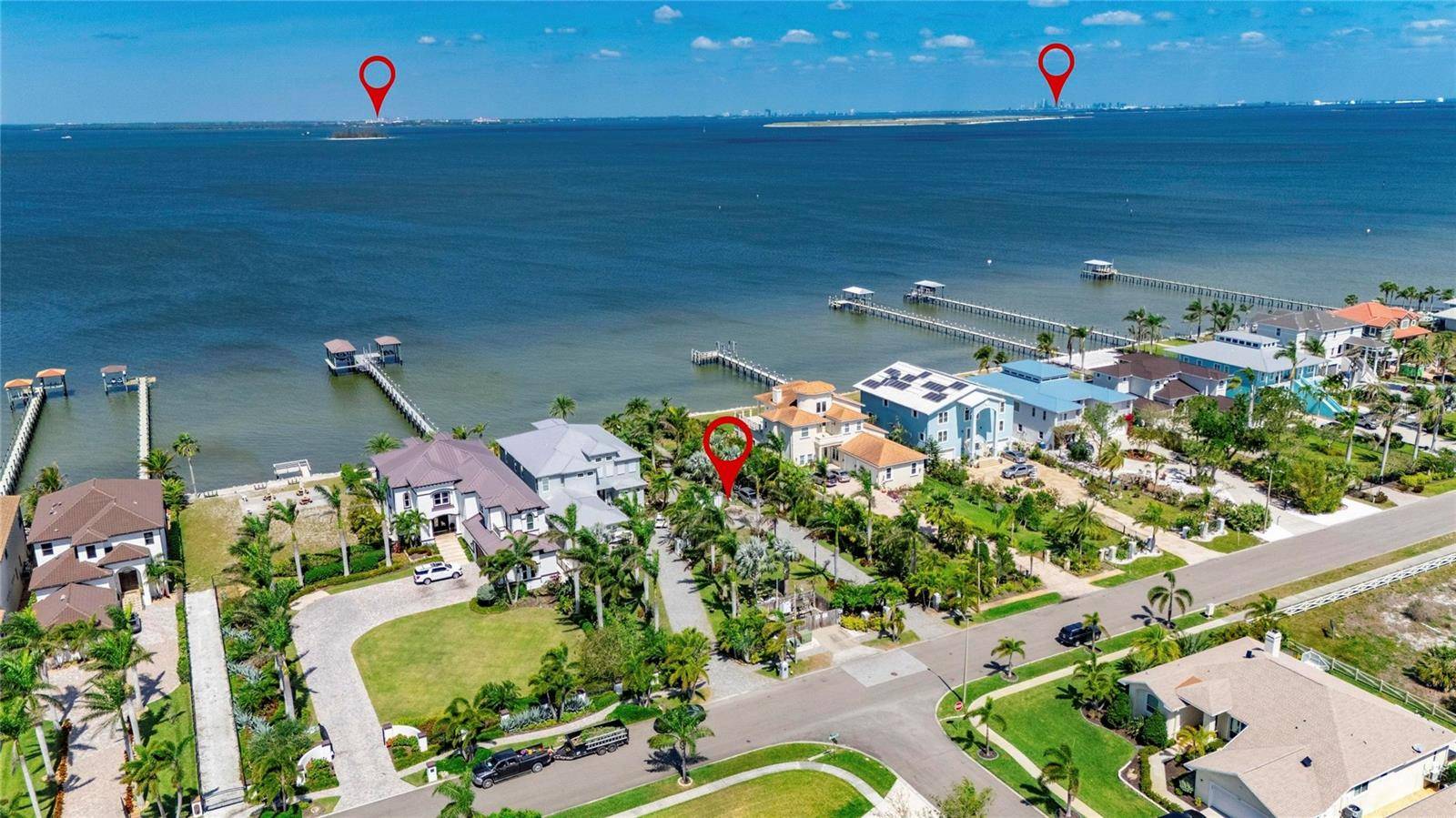 Apollo Beach, FL 33572,6702 SURFSIDE BLVD