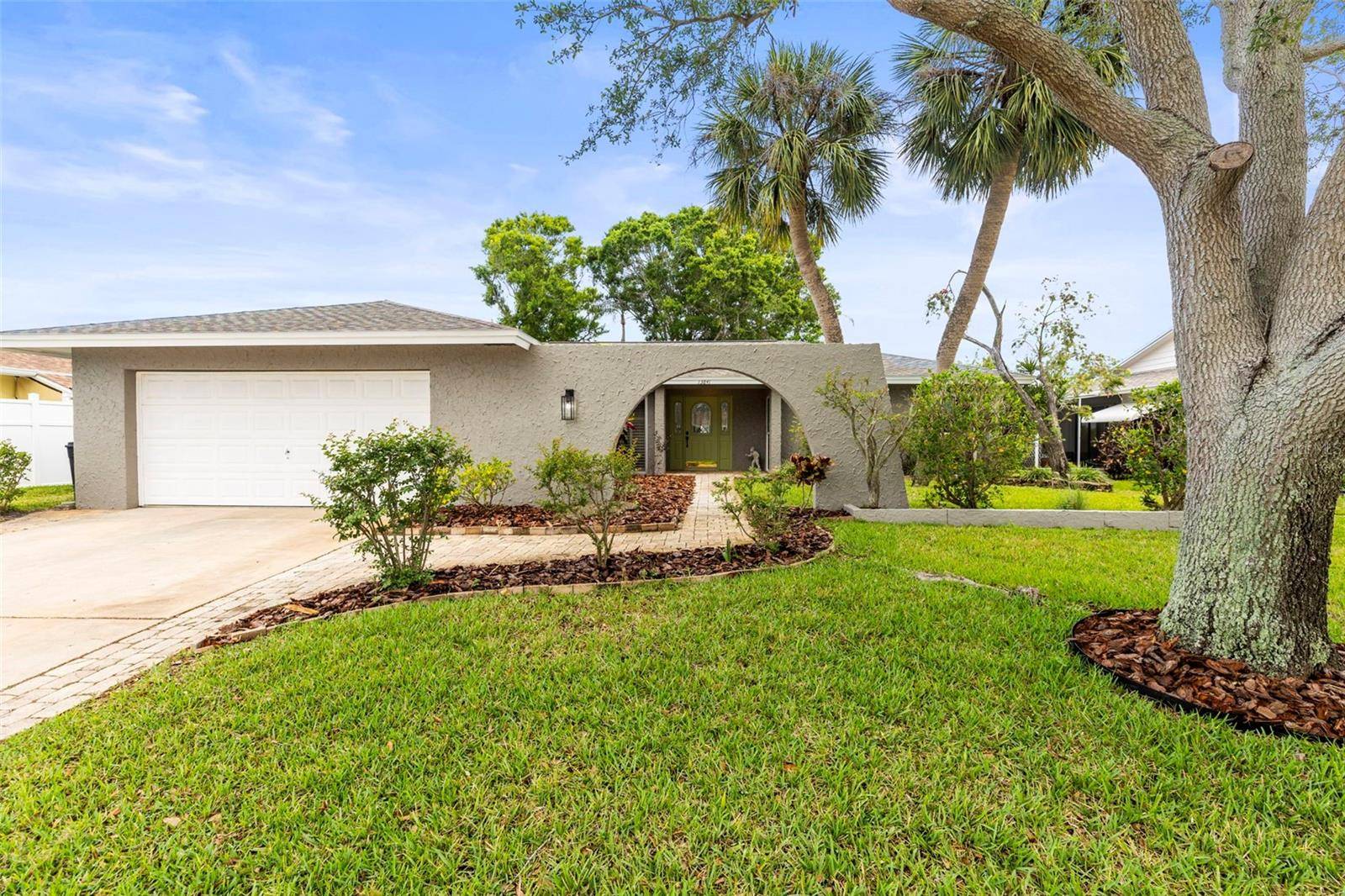 Seminole, FL 33776,13841 89TH AVE