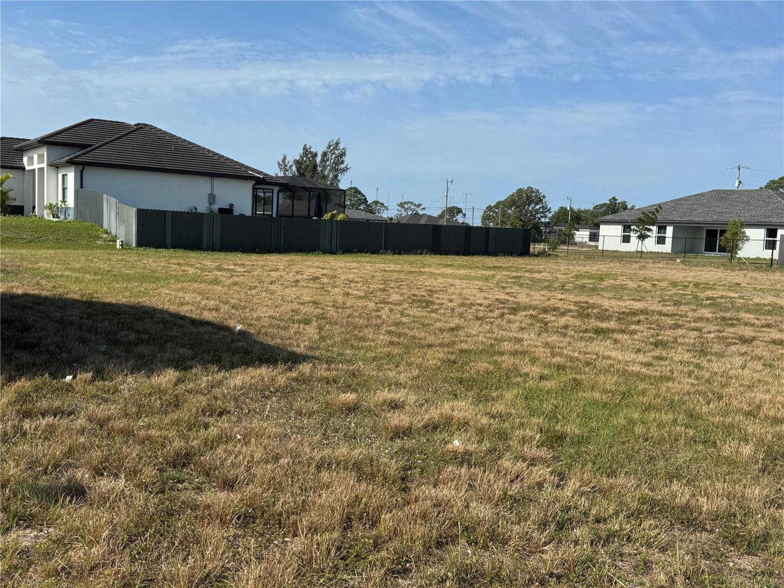 Cape Coral, FL 33993,1208 CHIQUITA BLVD N