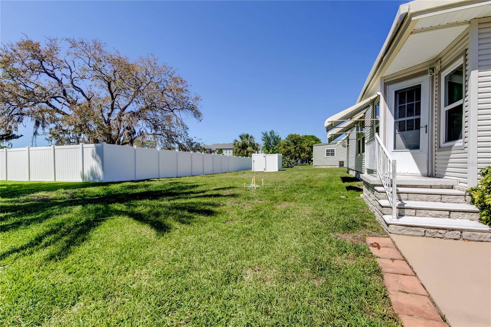 Tarpon Springs, FL 34689,39820 US HIGHWAY 19 N #80