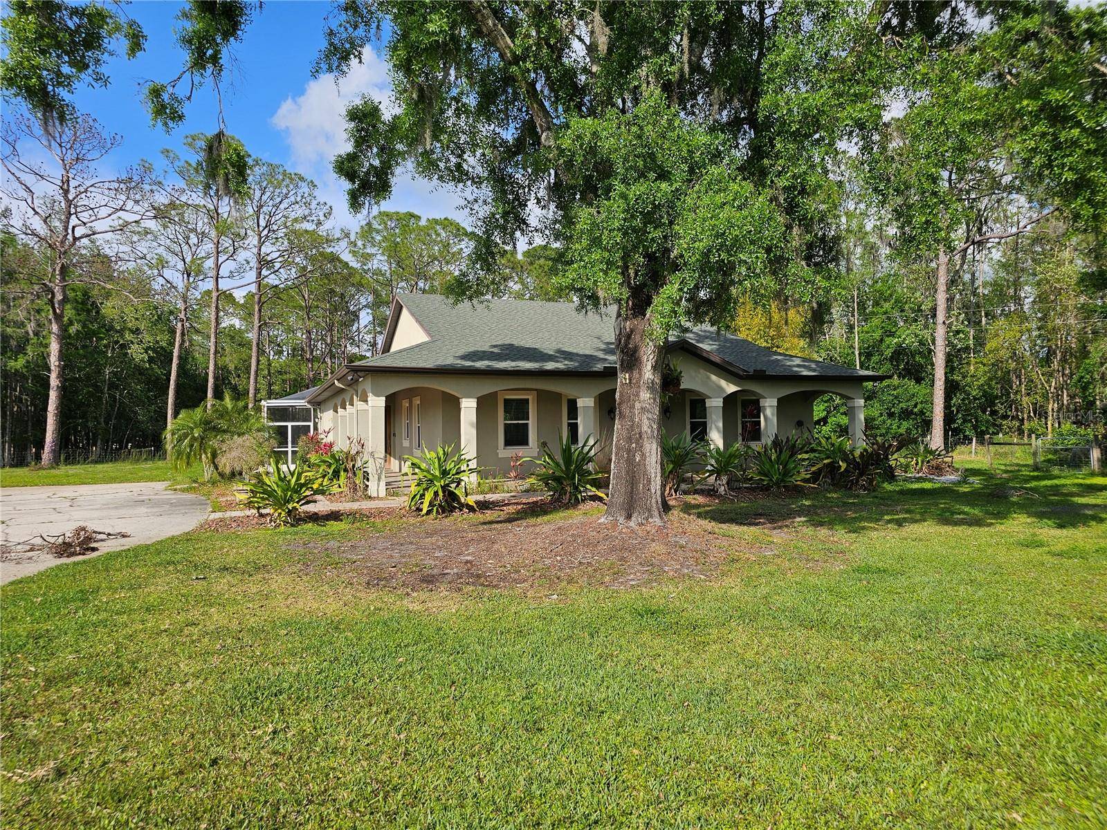 Tarpon Springs, FL 34688,3465 KEYSTONE RD