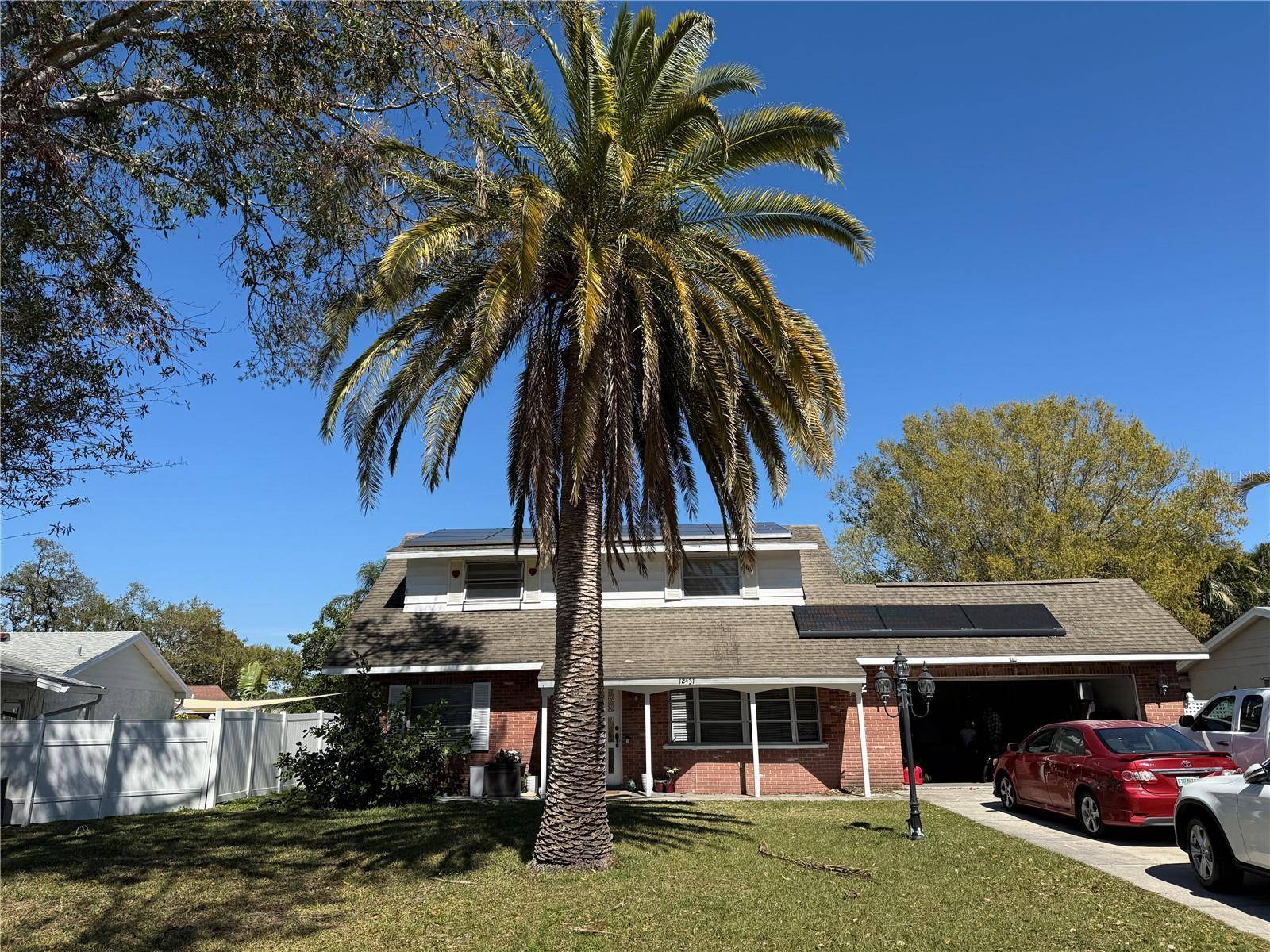 Seminole, FL 33772,12431 MONARCH CIR
