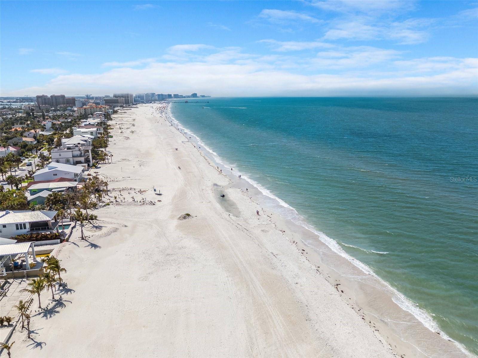 Clearwater Beach, FL 33767,864 MANDALAY AVE
