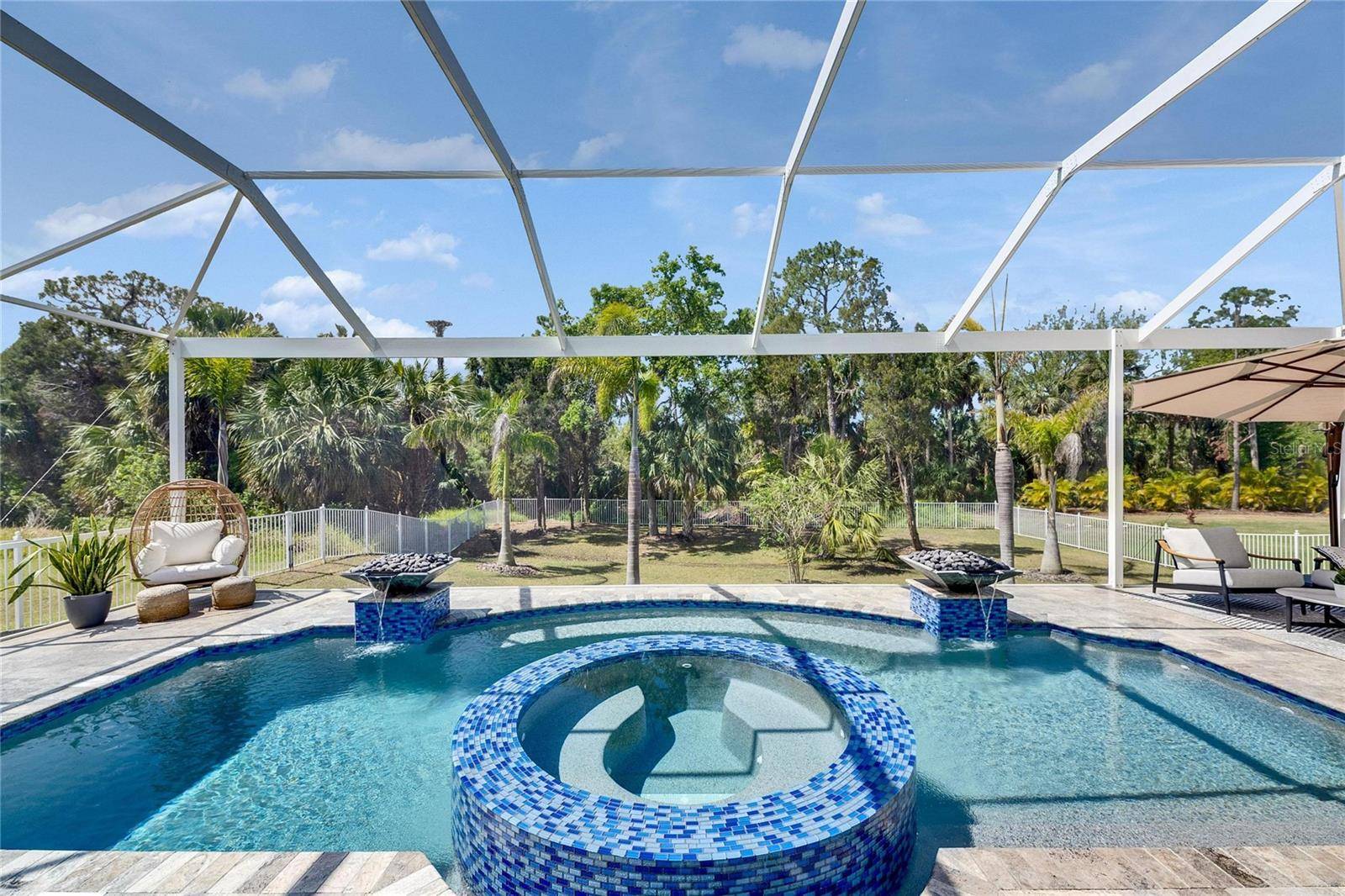 Apollo Beach, FL 33572,706 MANNS HARBOR DR