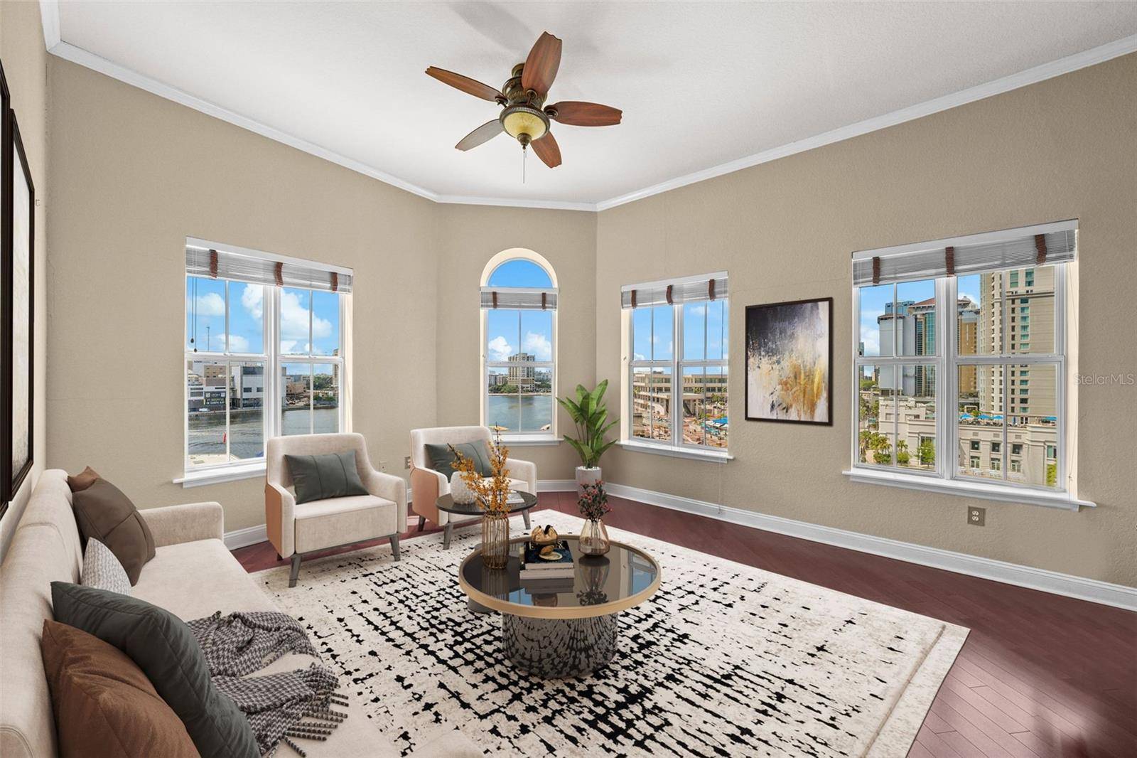 Tampa, FL 33602,700 S HARBOUR ISLAND BLVD #813