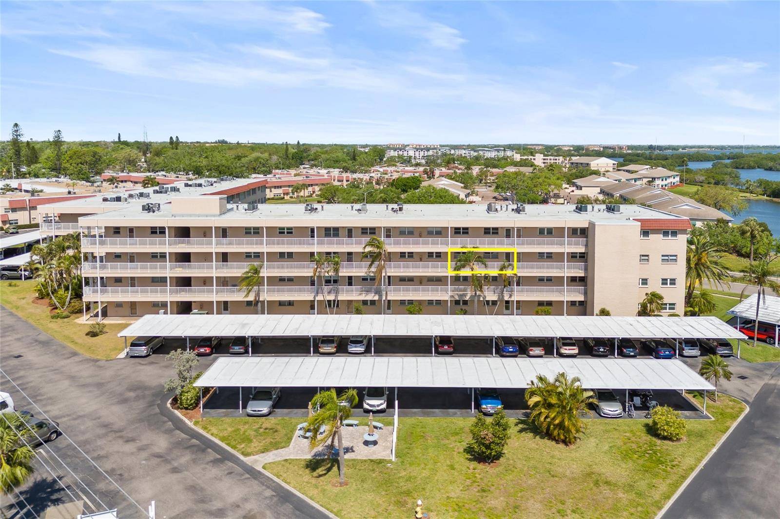 St Petersburg, FL 33708,9950 62ND TER N #316