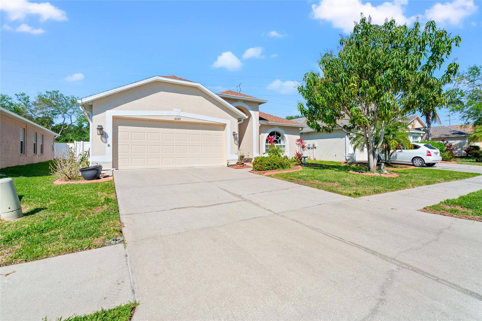 Wesley Chapel, FL 33543,4247 BALMORAL CT