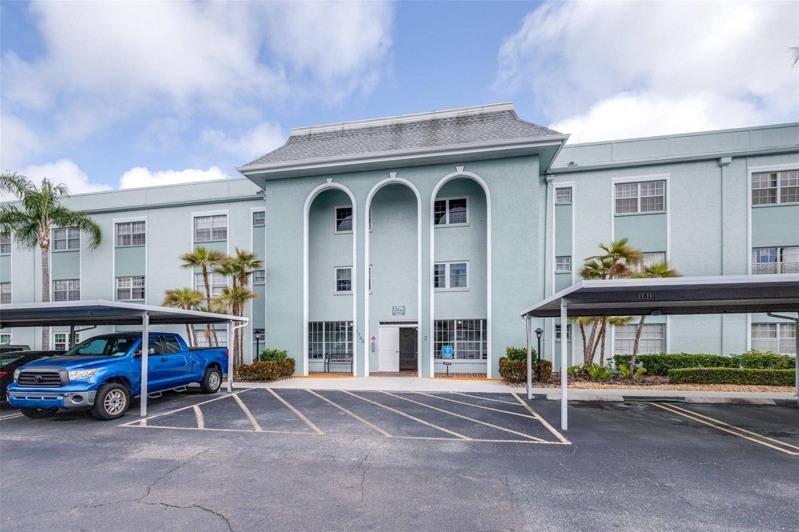Belleair, FL 33756,1706 BELLEAIR FOREST DR #336